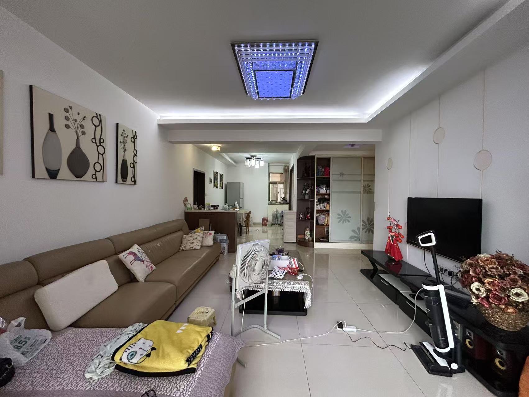 庐山恋 3室2厅2卫 49.8万 庐山恋 3室2厅2卫 49.8万室内图