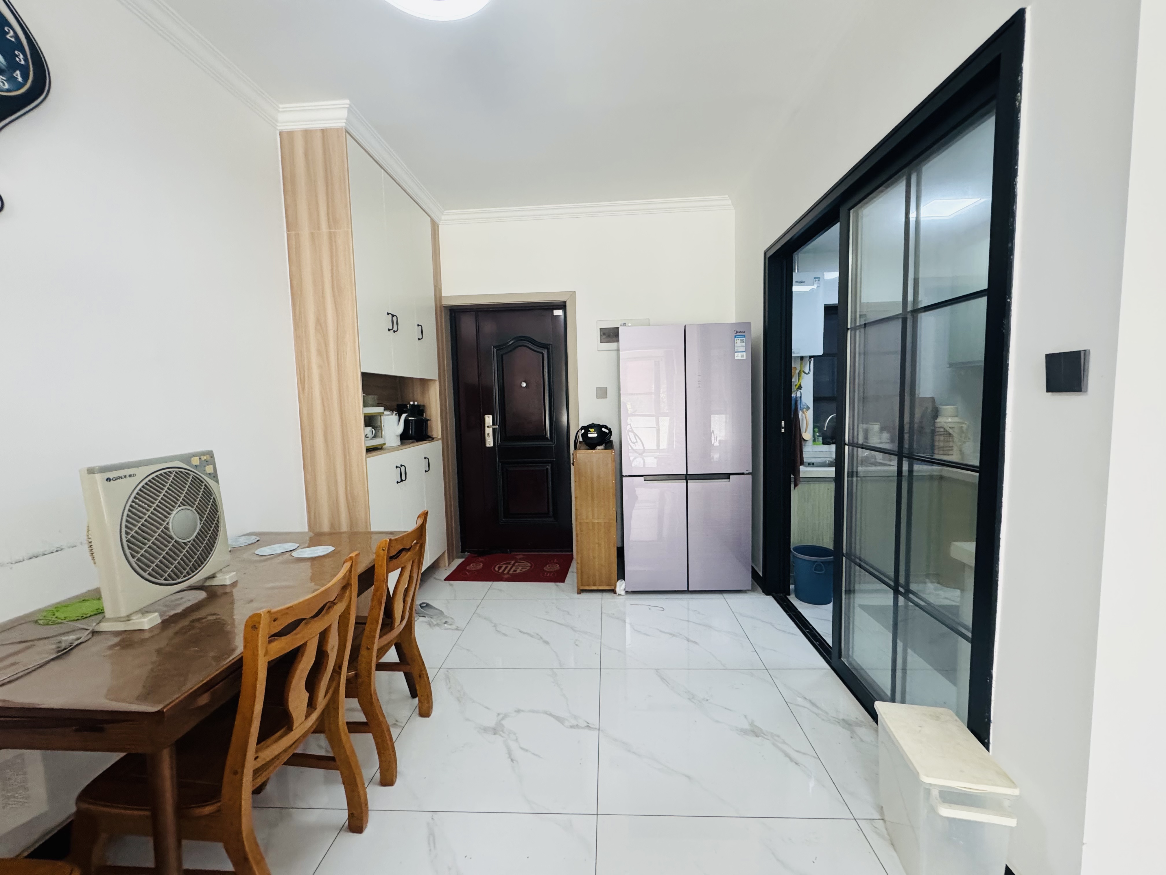 亿都时光  3室2厅2卫    69.8万 亿都时光  3室2厅2卫    69.8万室内图