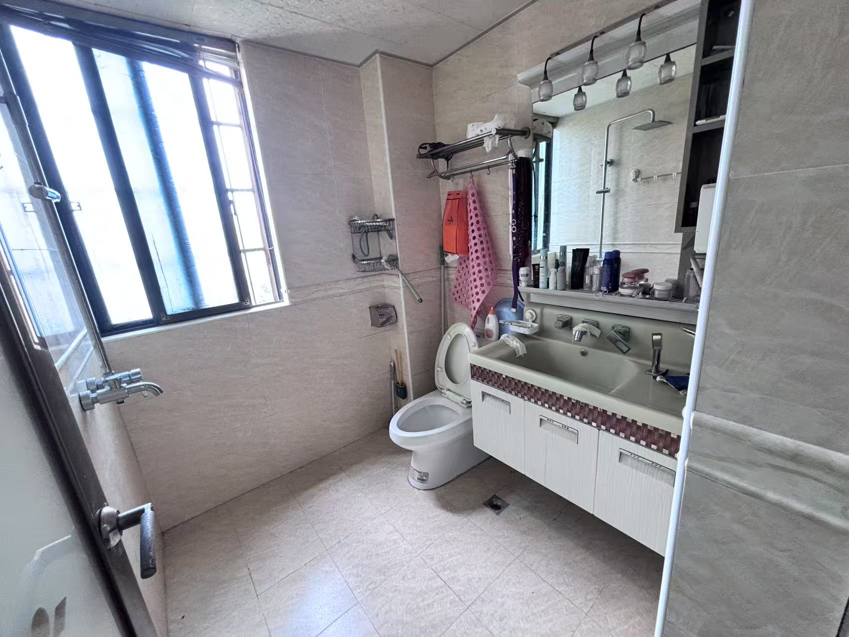 百江花园 3室2厅2卫 49.8万 百江花园 3室2厅2卫 49.8万室内图