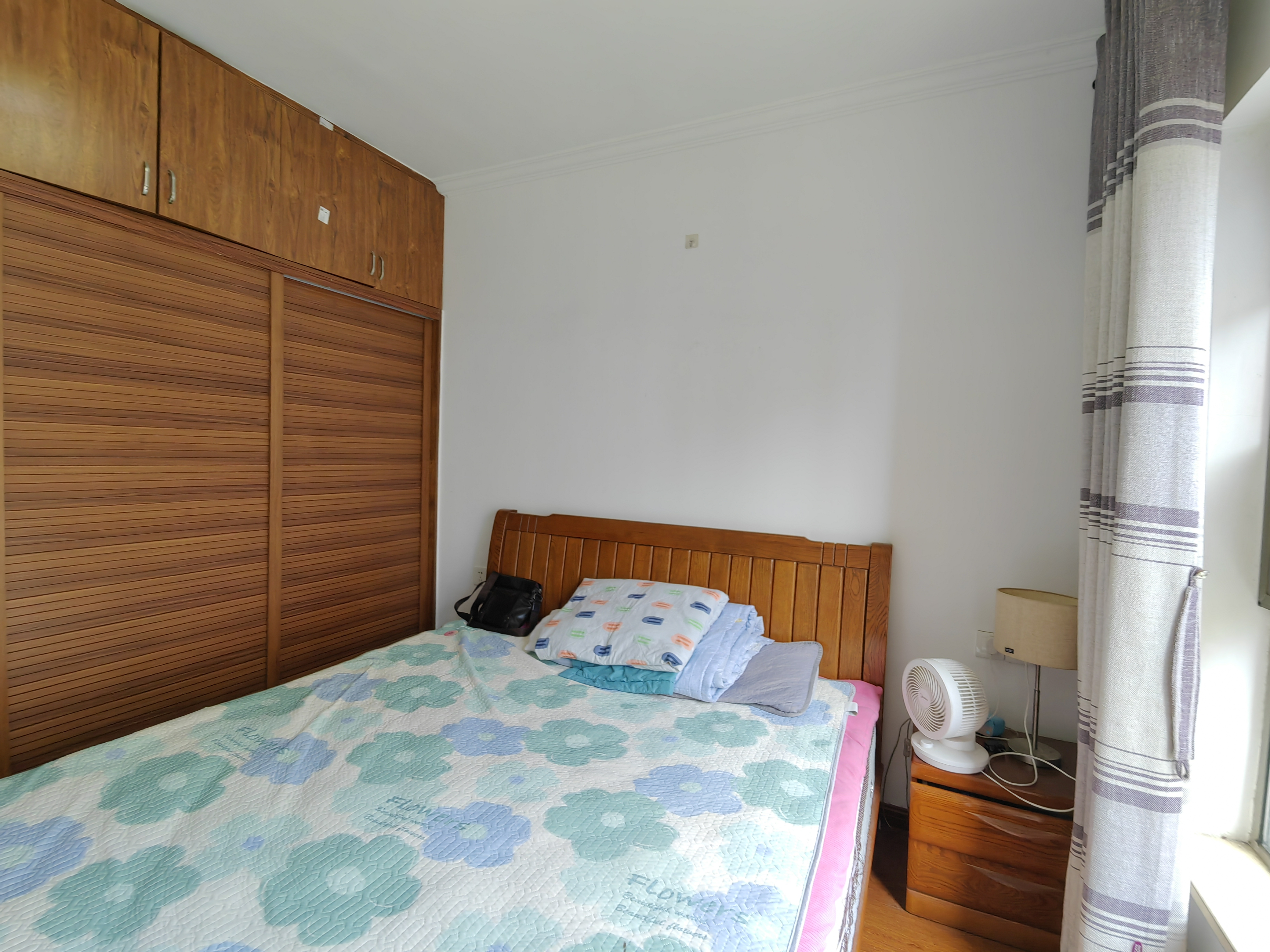 凯风珑城  3室2厅2卫    48.8万 凯风珑城  3室2厅2卫    48.8万室内图