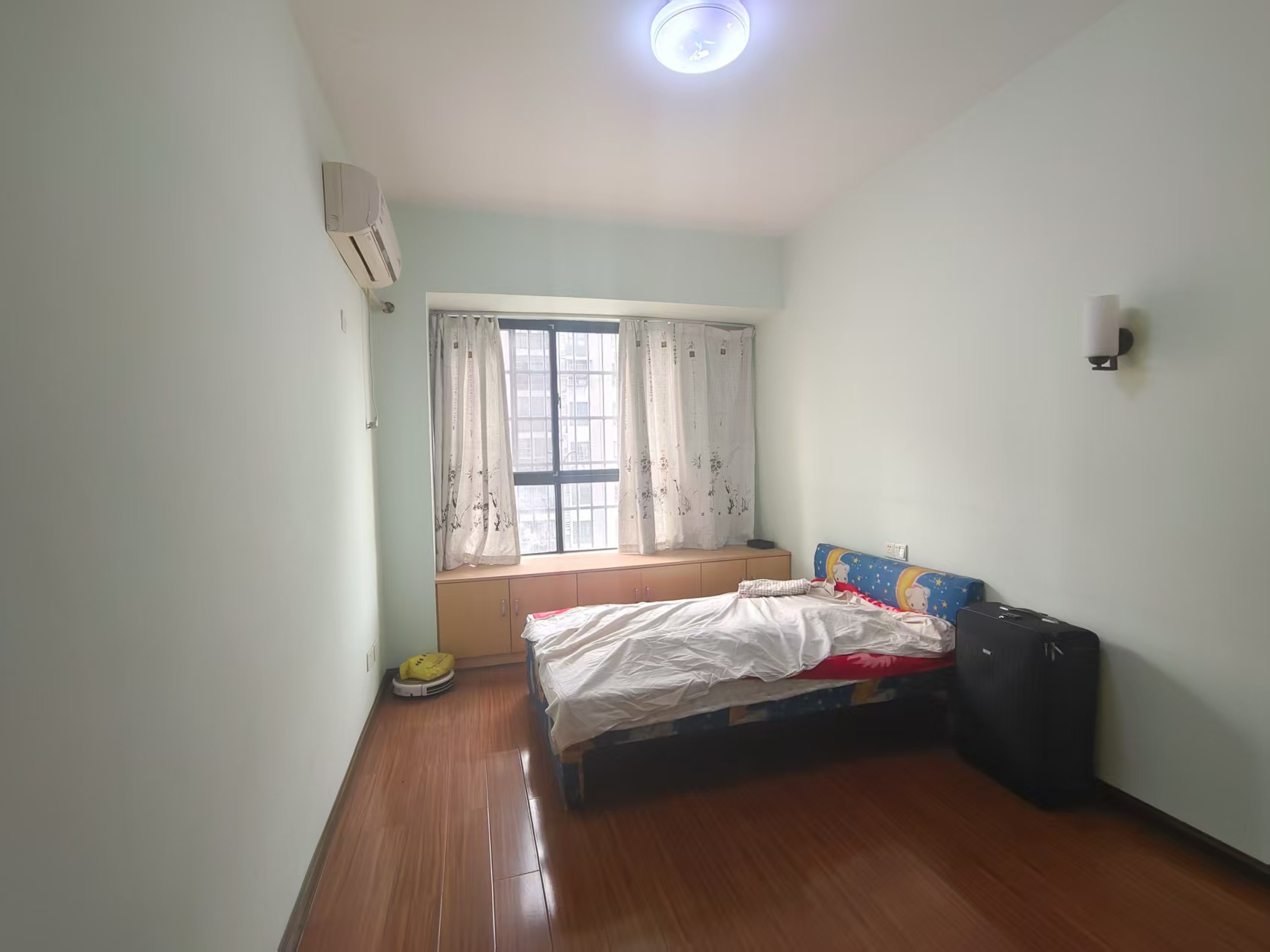 荷塘月色红旗南路46号 3室2厅2卫 48.8万 荷塘月色红旗南路46号 3室2厅2卫 48.8万室内图