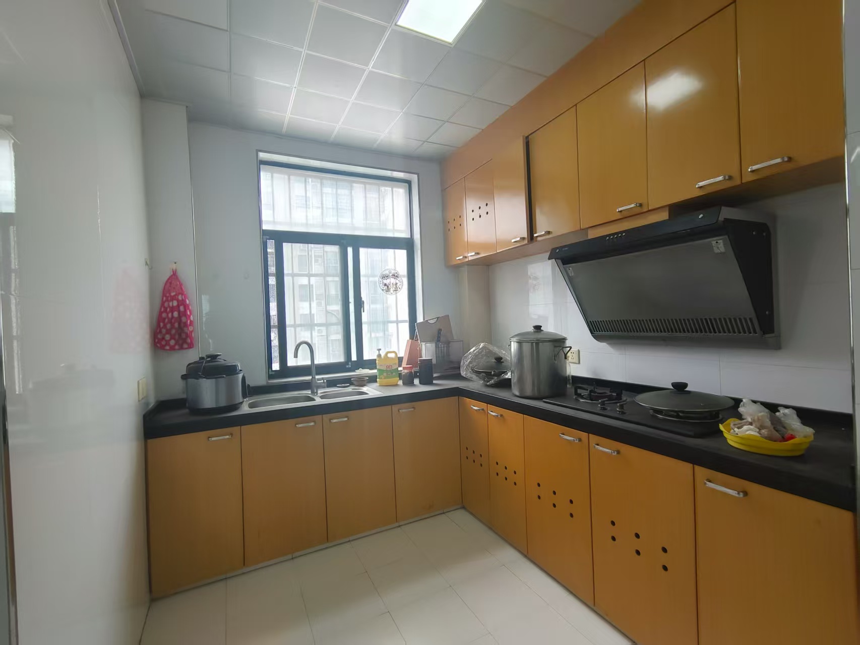 荷塘月色红旗南路46号 3室2厅2卫 48.8万 荷塘月色红旗南路46号 3室2厅2卫 48.8万室内图