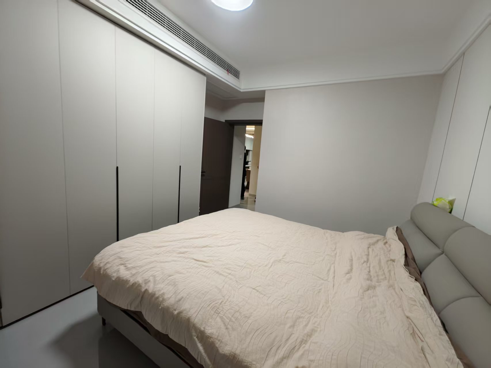 山水豪庭  3室2厅2卫   72.00万室内图