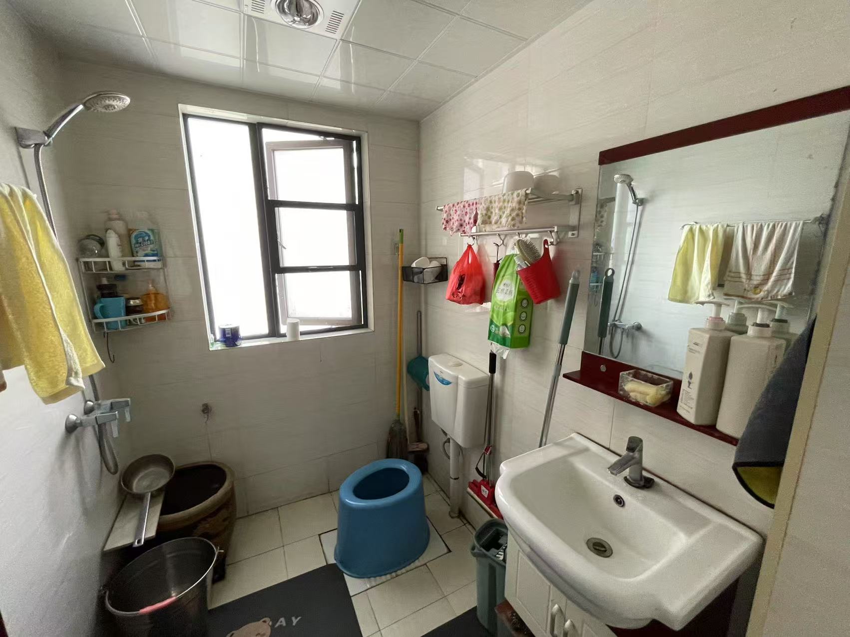 华晨御园 2室2厅1卫 48.0万 华晨御园 2室2厅1卫 48.0万室内图