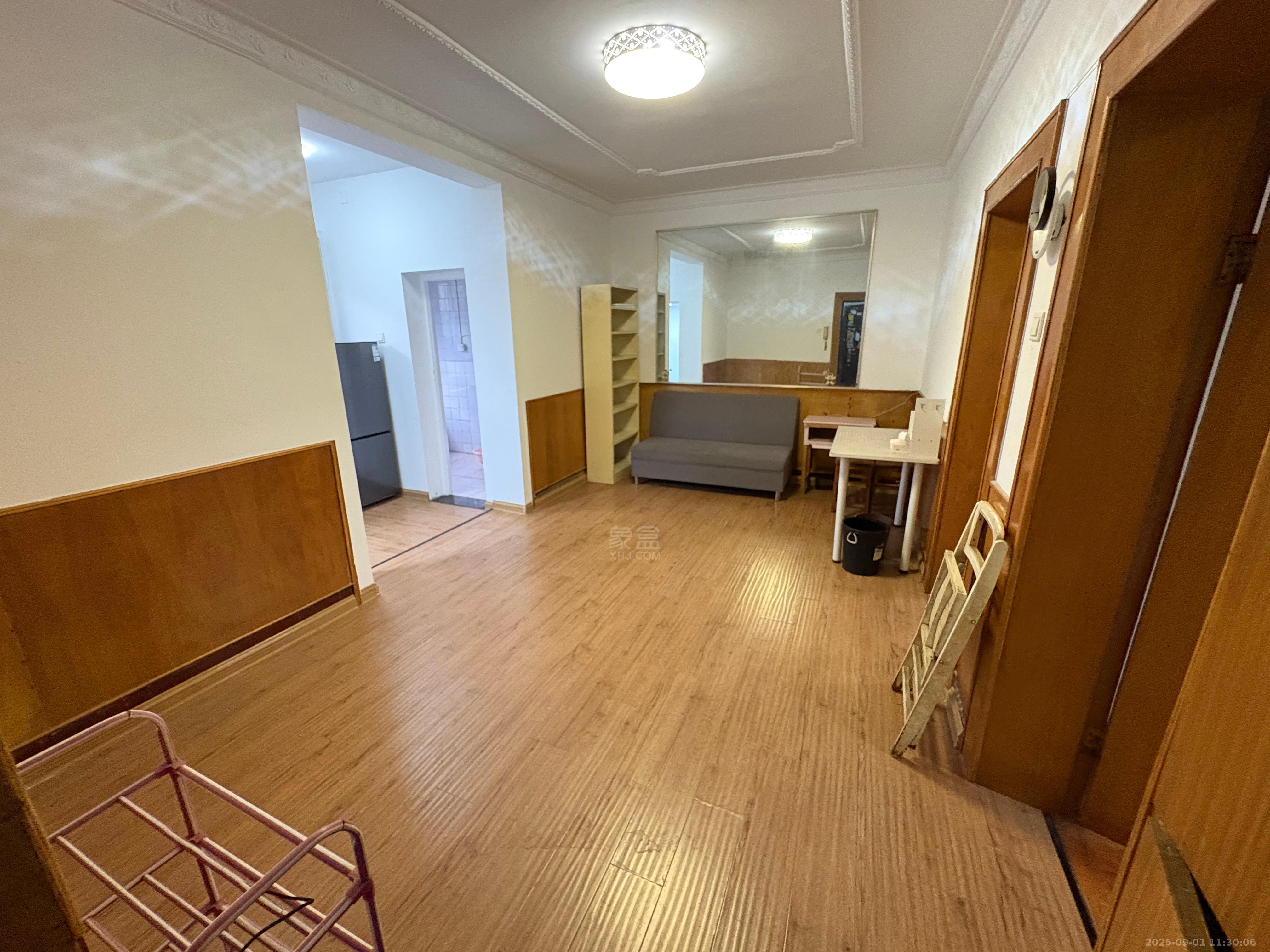 滨江一村 2室1厅1卫 900.0元/月 滨江一村 2室1厅1卫 900.0元/月室内图