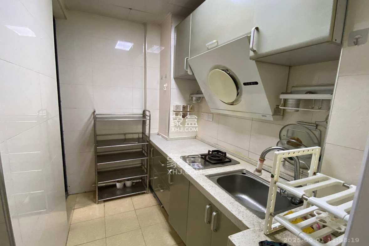 中建芙蓉工社 2室1厅1卫 1300.0元/月 中建芙蓉工社 2室1厅1卫 1300.0元/月室内图