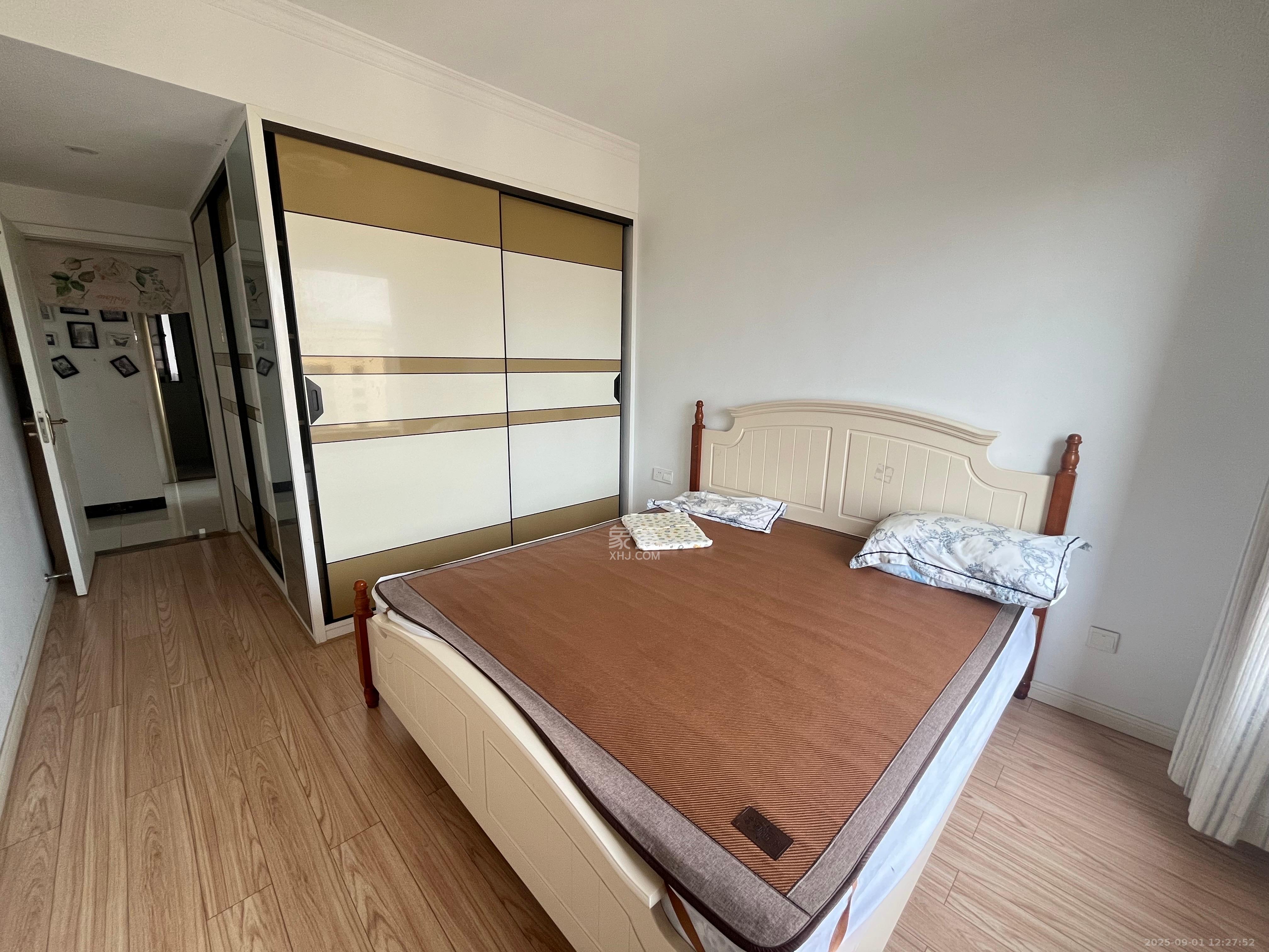 华润橡树湾  3室2厅1卫    2100.0元/月室内图