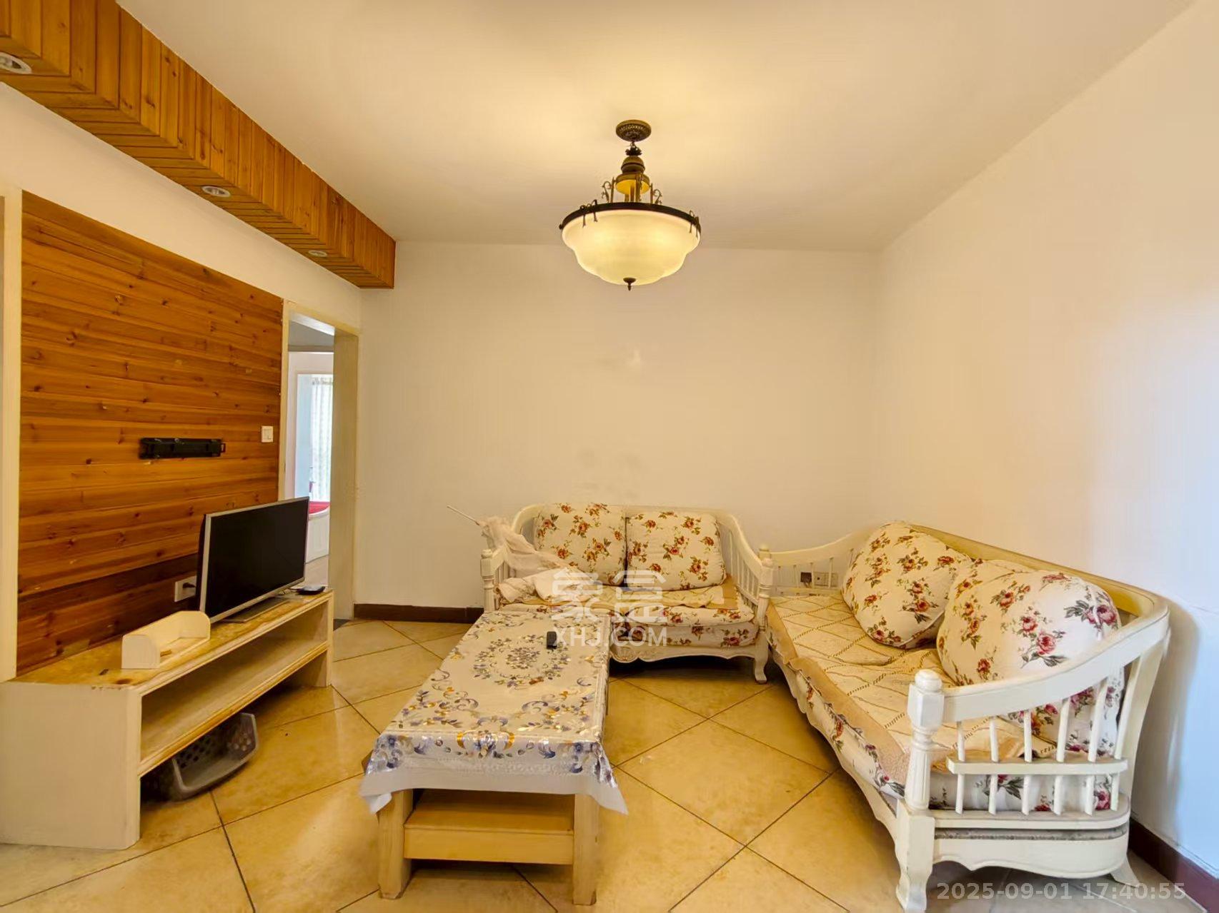 星典时代 2室2厅1卫 2200.0元/月 星典时代 2室2厅1卫 2200.0元/月室内图