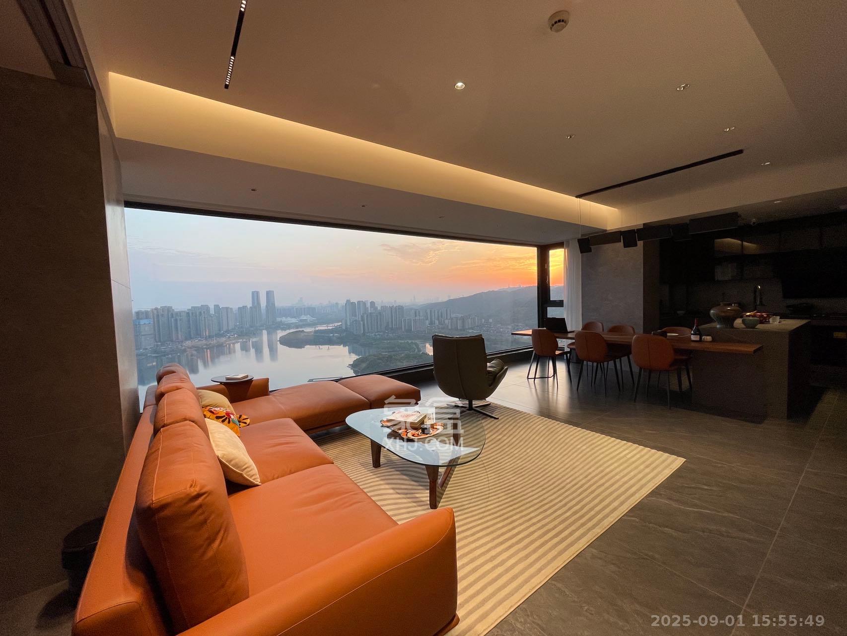 卓越浅水湾 4室2厅3卫 20000.0元/月 卓越浅水湾 4室2厅3卫 20000.0元/月室内图