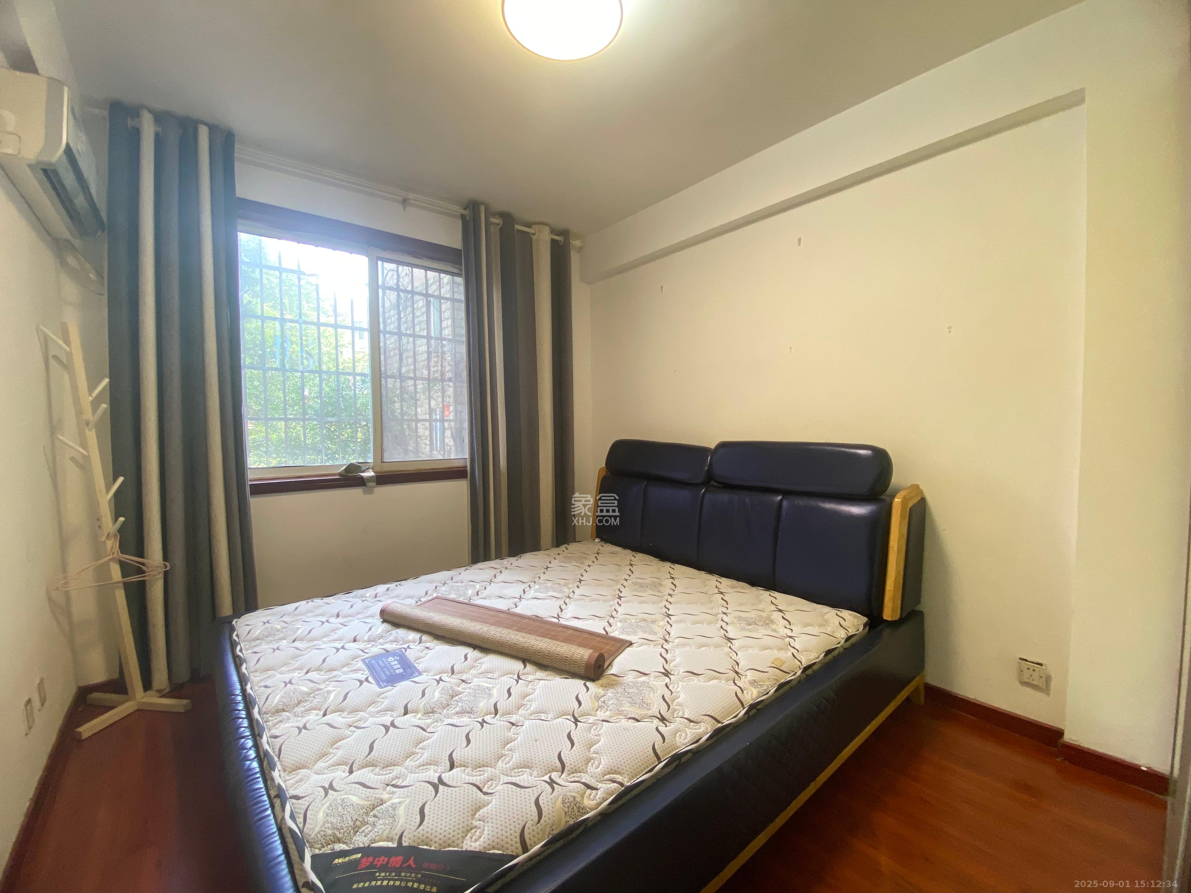 幸福里(幸福里一期) 3室2厅2卫 1700.00元/月 幸福里(幸福里一期) 3室2厅2卫 1700.00元/月室内图