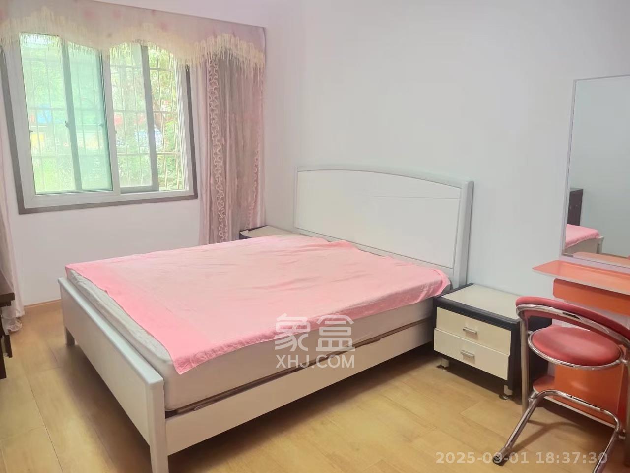 咸嘉新村嘉文苑  2室2厅1卫   2300.00元/月室内图