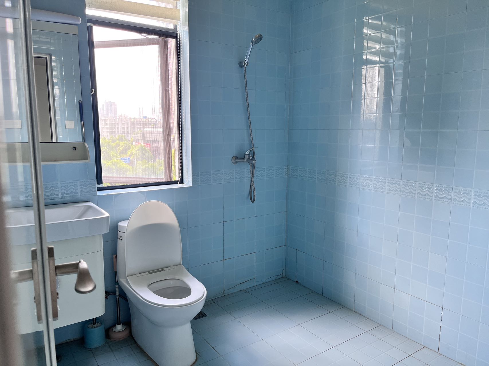 中核缇香名苑 3室2厅2卫 2000.0元/月 中核缇香名苑 3室2厅2卫 2000.0元/月室内图