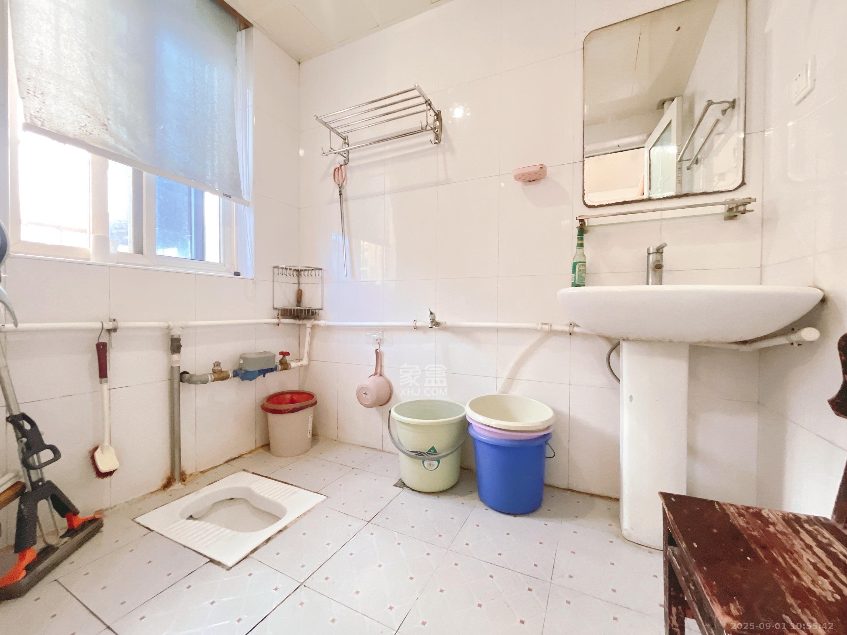 上麻园岭279号(原新华书店宿舍) 2室2厅1卫 1900.0元/月 上麻园岭279号(原新华书店宿舍) 2室2厅1卫 1900.0元/月室内图