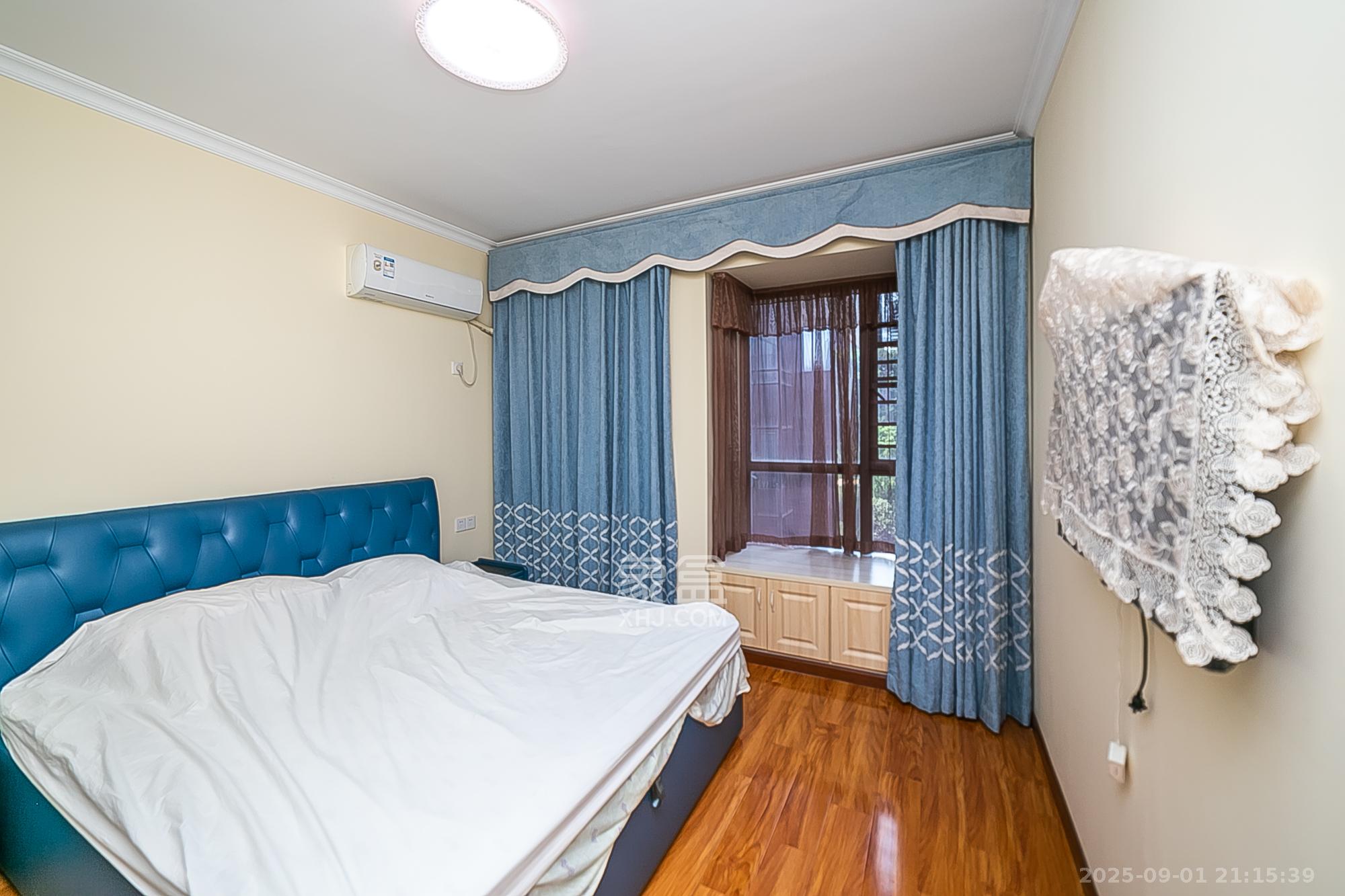 慢步江湾 4室2厅2卫 118.0万 慢步江湾 4室2厅2卫 118.0万卧室