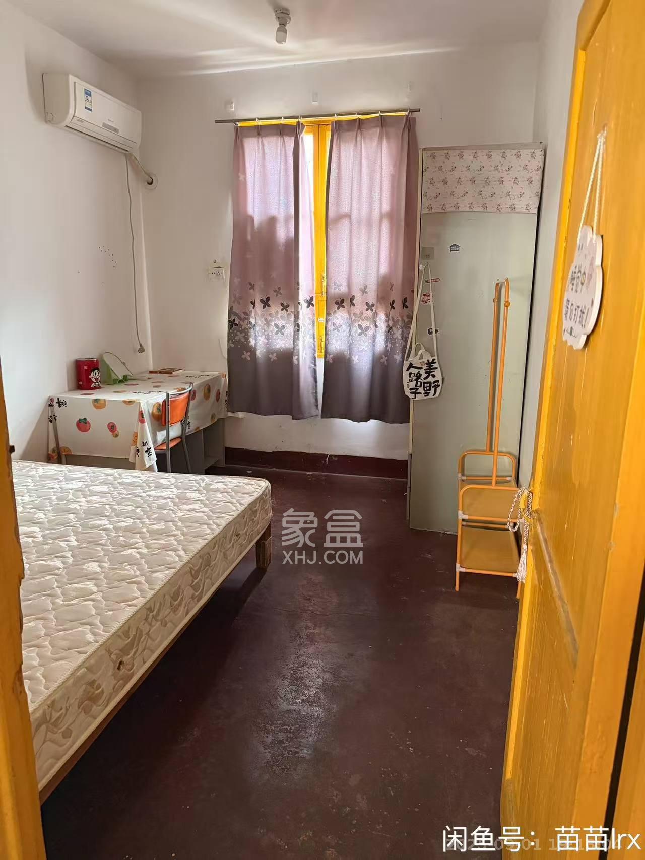 造化塘 3室1厅1卫 1600.0元/月 造化塘 3室1厅1卫 1600.0元/月室内图