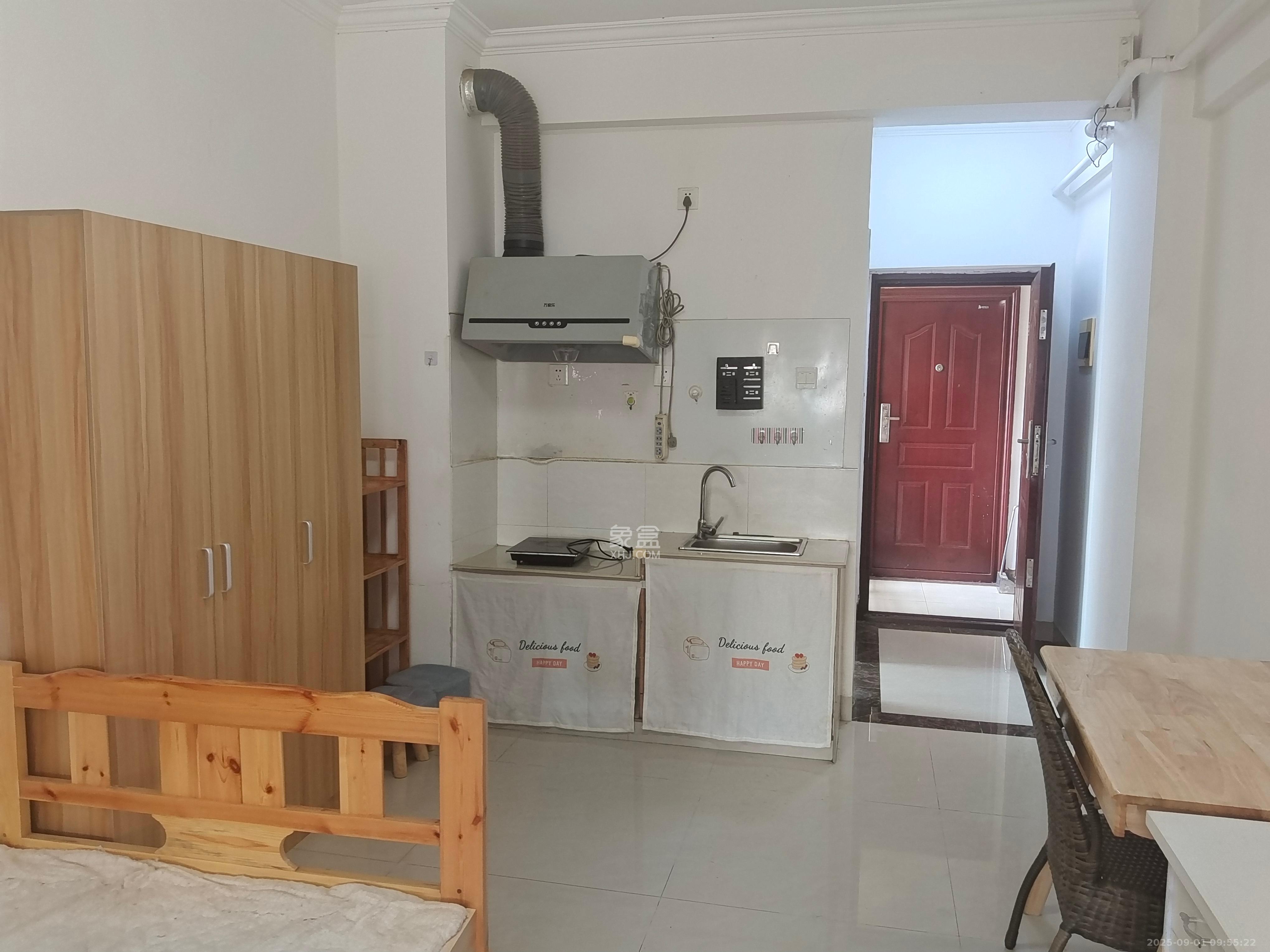 鑫远熙山 1室1厅1卫 1300.0元/月 鑫远熙山 1室1厅1卫 1300.0元/月室内图