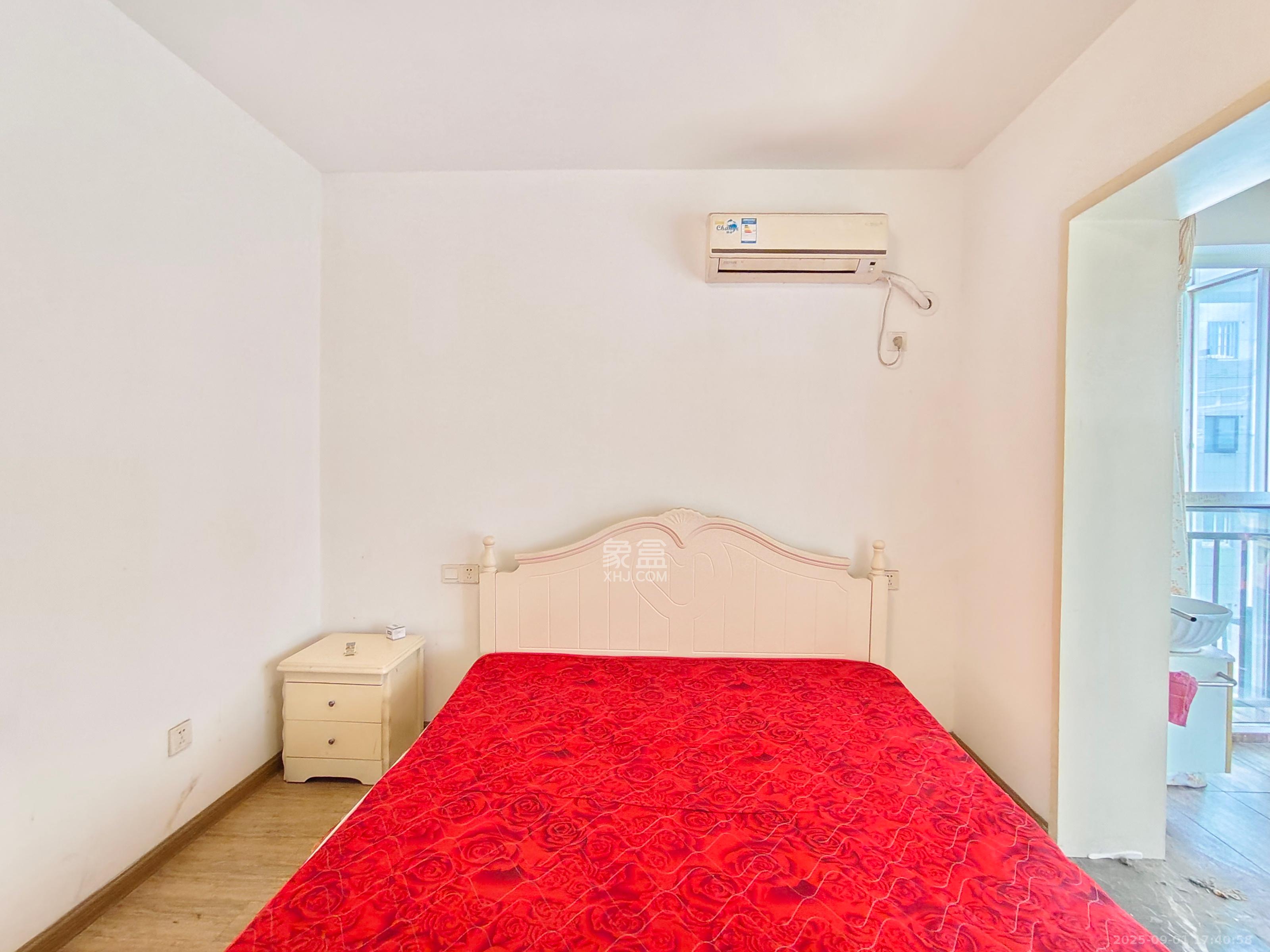 星典时代 2室2厅1卫 2200.0元/月 星典时代 2室2厅1卫 2200.0元/月室内图