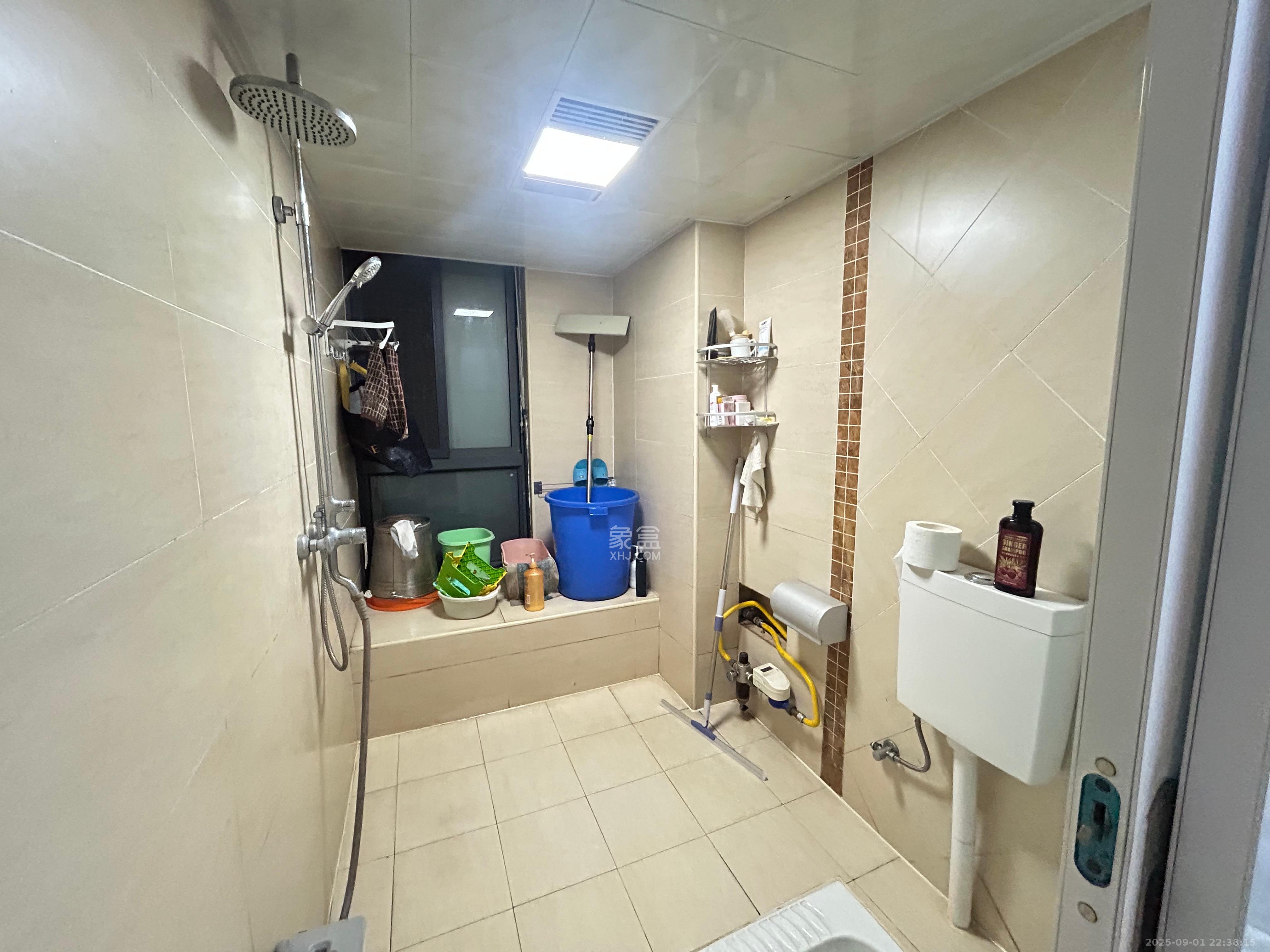 五矿紫湖香醍 4室2厅2卫 2800.0元/月 五矿紫湖香醍 4室2厅2卫 2800.0元/月室内图