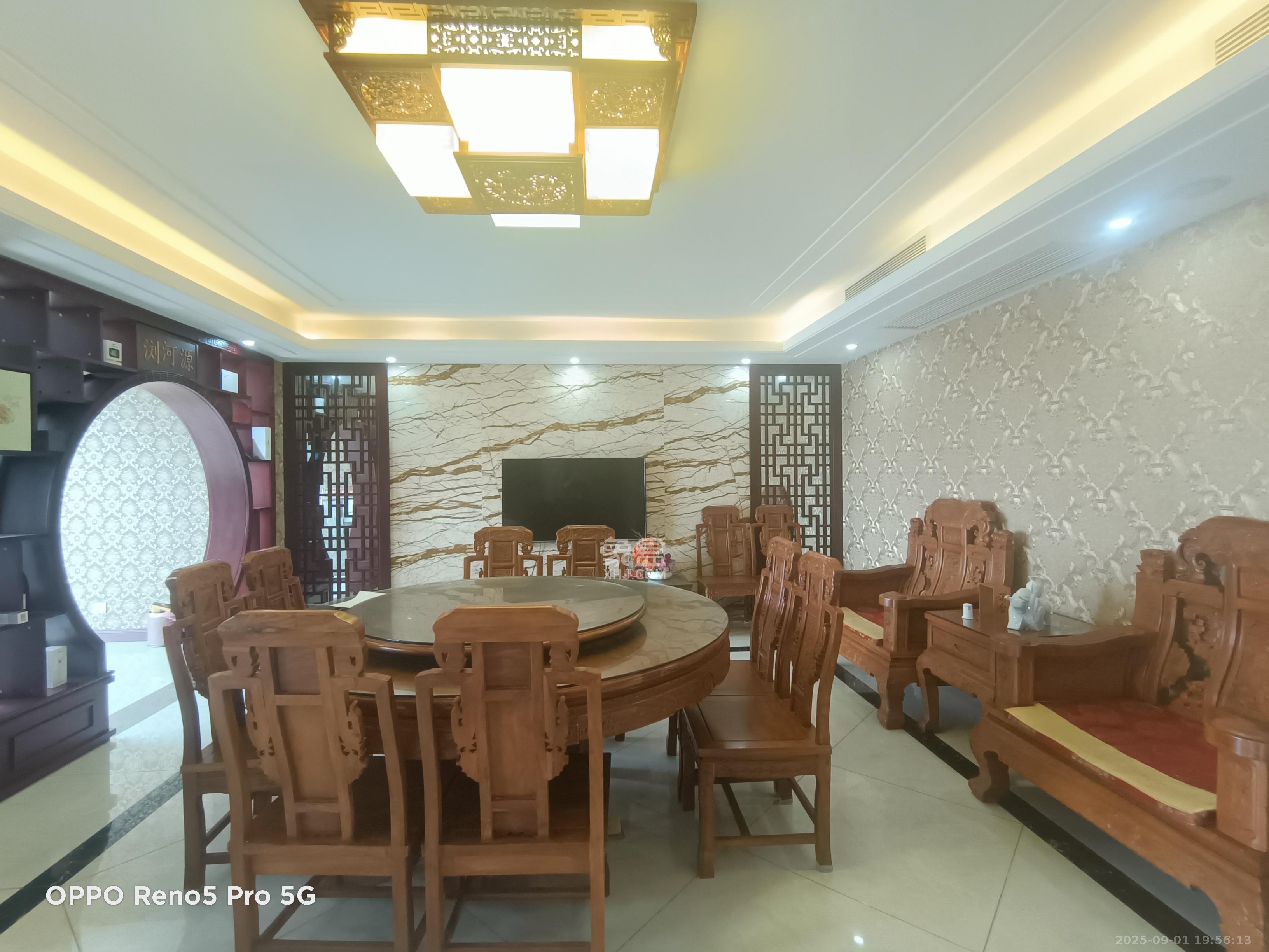 高桥现代商贸城 4室1厅1卫 4500.0元/月 高桥现代商贸城 4室1厅1卫 4500.0元/月室内图