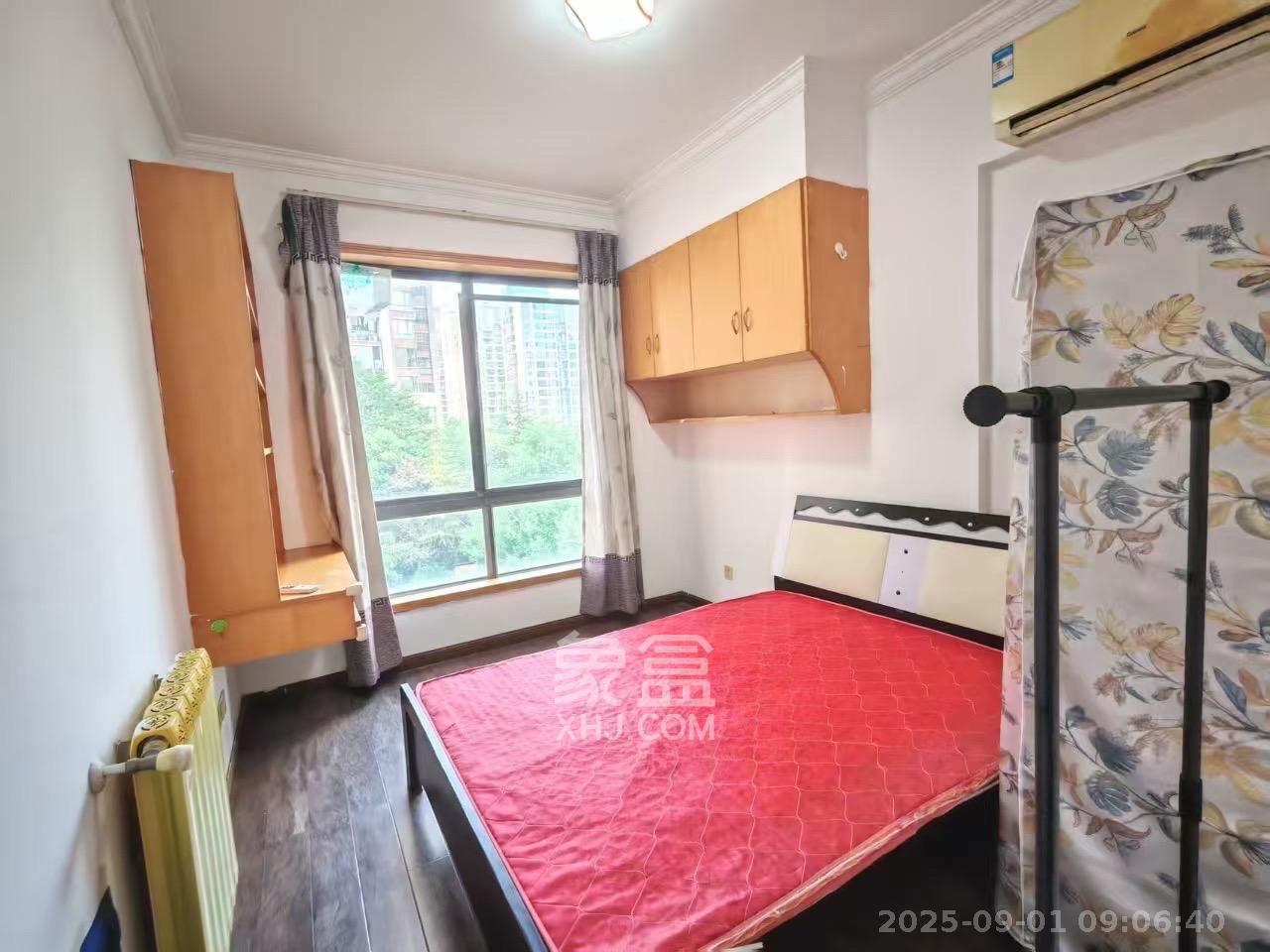 鑫远湘府华城  3室2厅1卫    1800.0元/月室内图