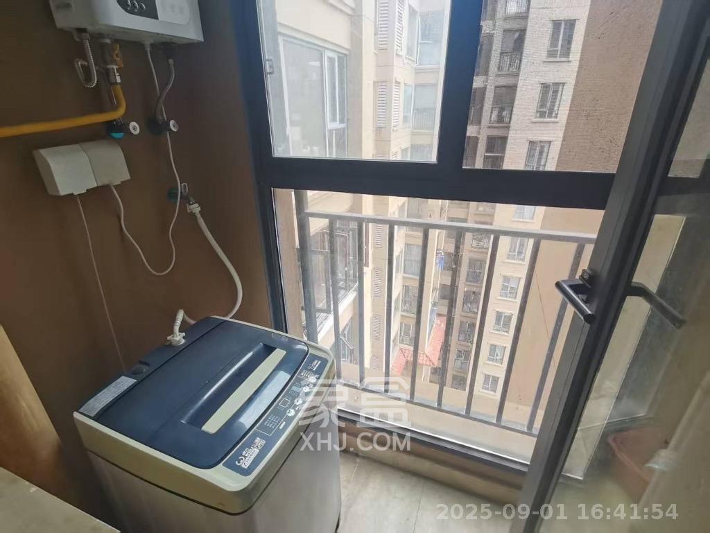珠江郦城公园1号  3室2厅1卫   2200.00元/月室内图