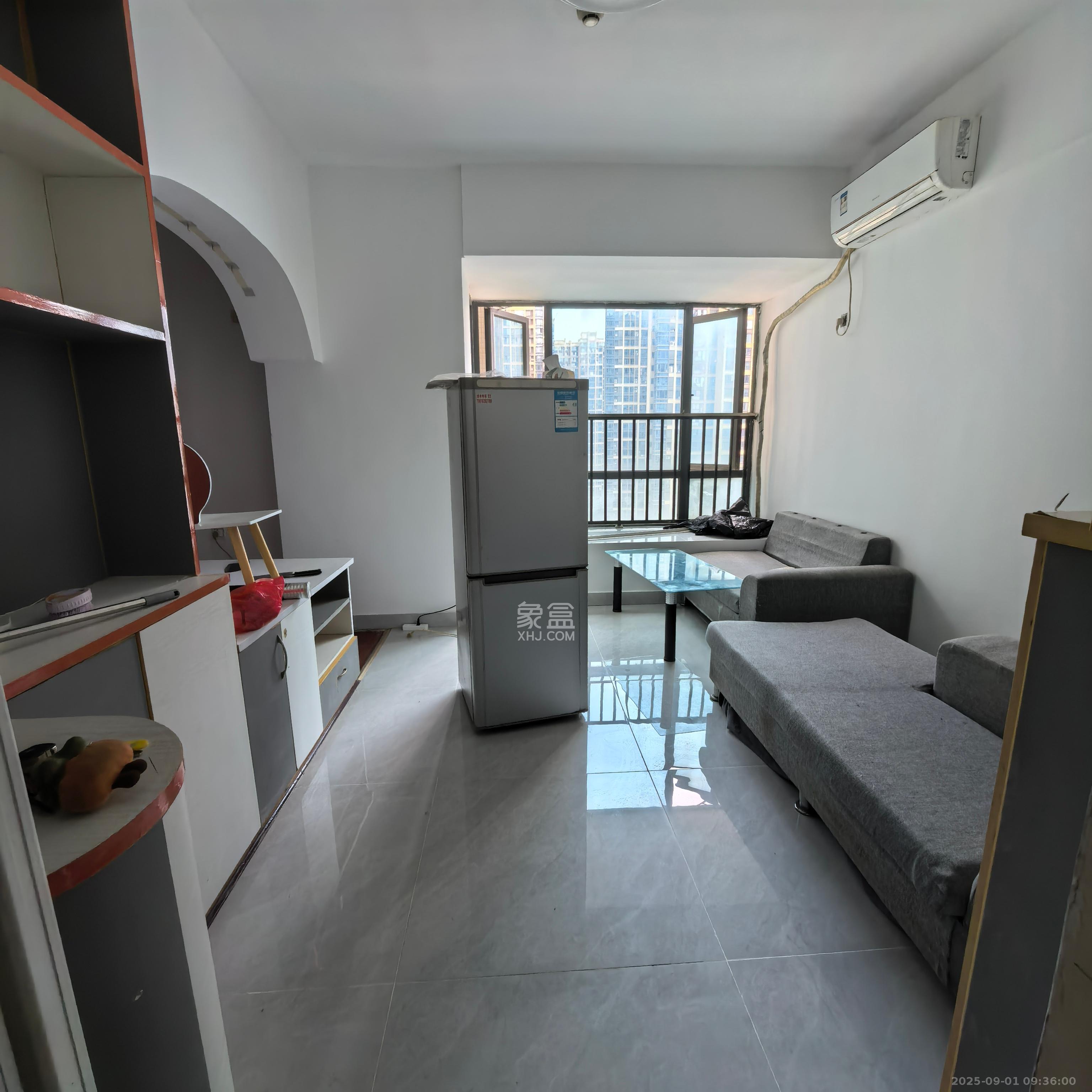 名富公寓  1室1厅1卫    1400.0元/月 名富公寓  1室1厅1卫    1400.0元/月室内图