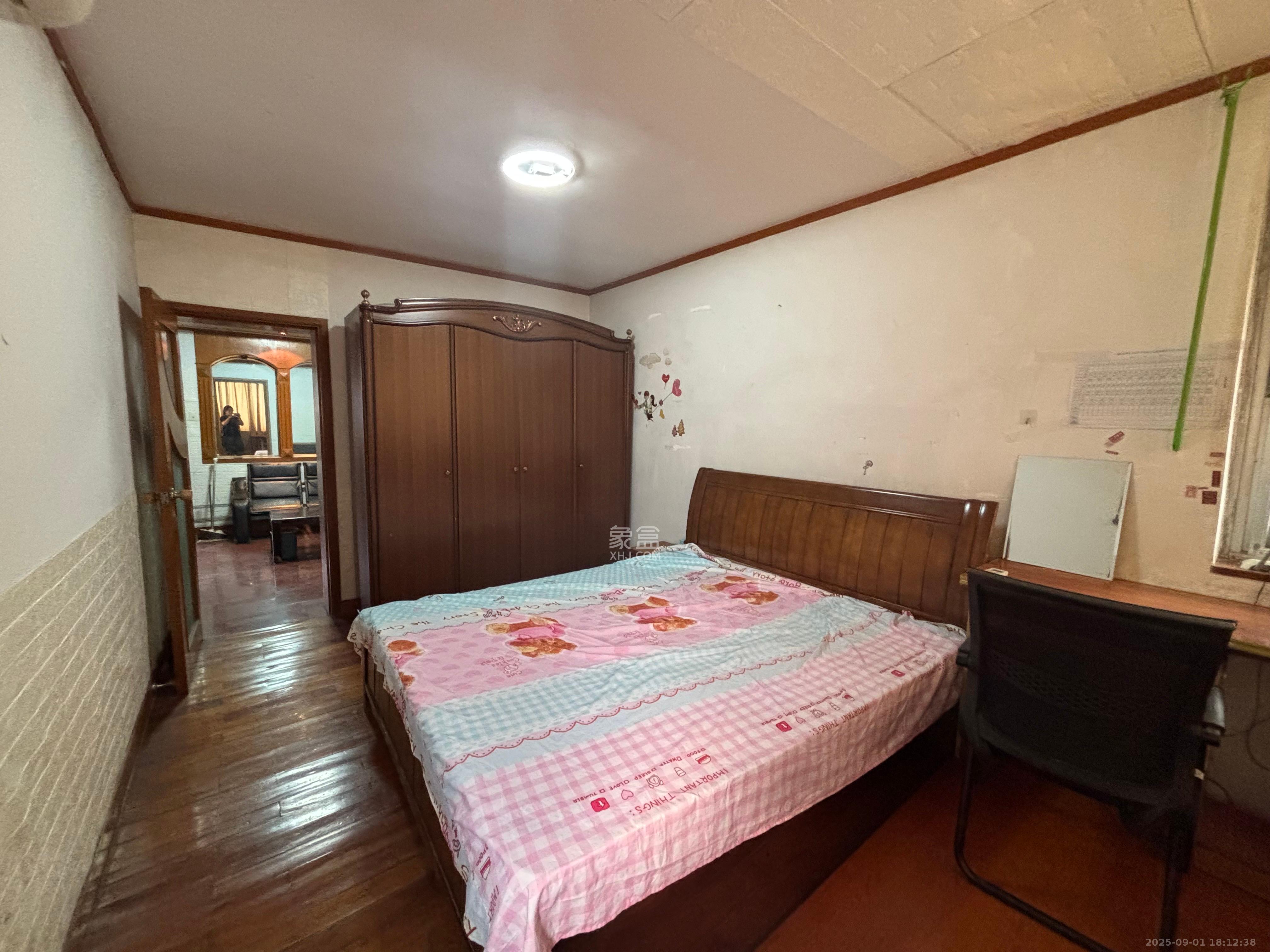 中国银行宿舍 2室1厅1卫 1100.0元/月 中国银行宿舍 2室1厅1卫 1100.0元/月室内图