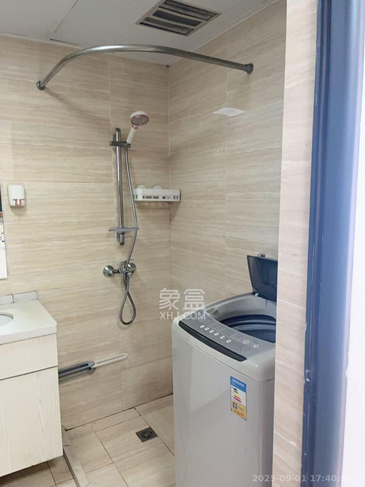 融科东南海 1室0厅1卫 1400.0元/月 融科东南海 1室0厅1卫 1400.0元/月室内图