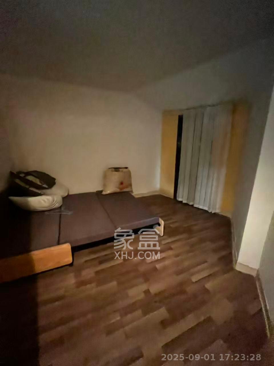 雍景园 2室1厅1卫 2200.0元/月 雍景园 2室1厅1卫 2200.0元/月室内图