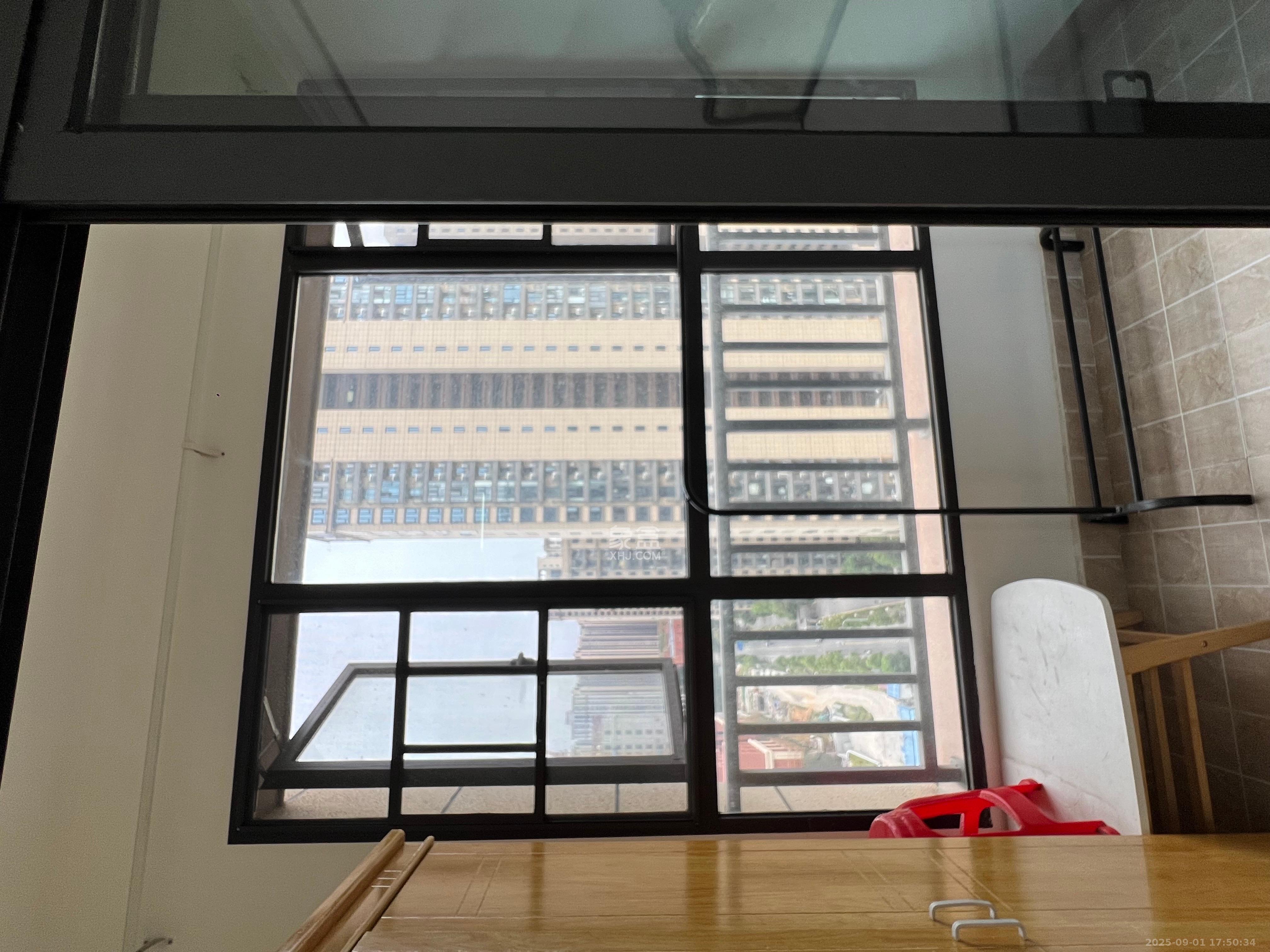 梅溪国际公寓(步步高新天地)  1室0厅1卫    1800.0元/月 梅溪国际公寓(步步高新天地)  1室0厅1卫    1800.0元/月室内图