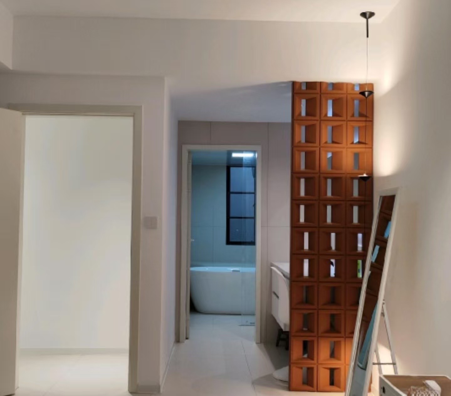 天空之眼-君天公馆 4室2厅2卫 3000.0元/月 天空之眼-君天公馆 4室2厅2卫 3000.0元/月室内图