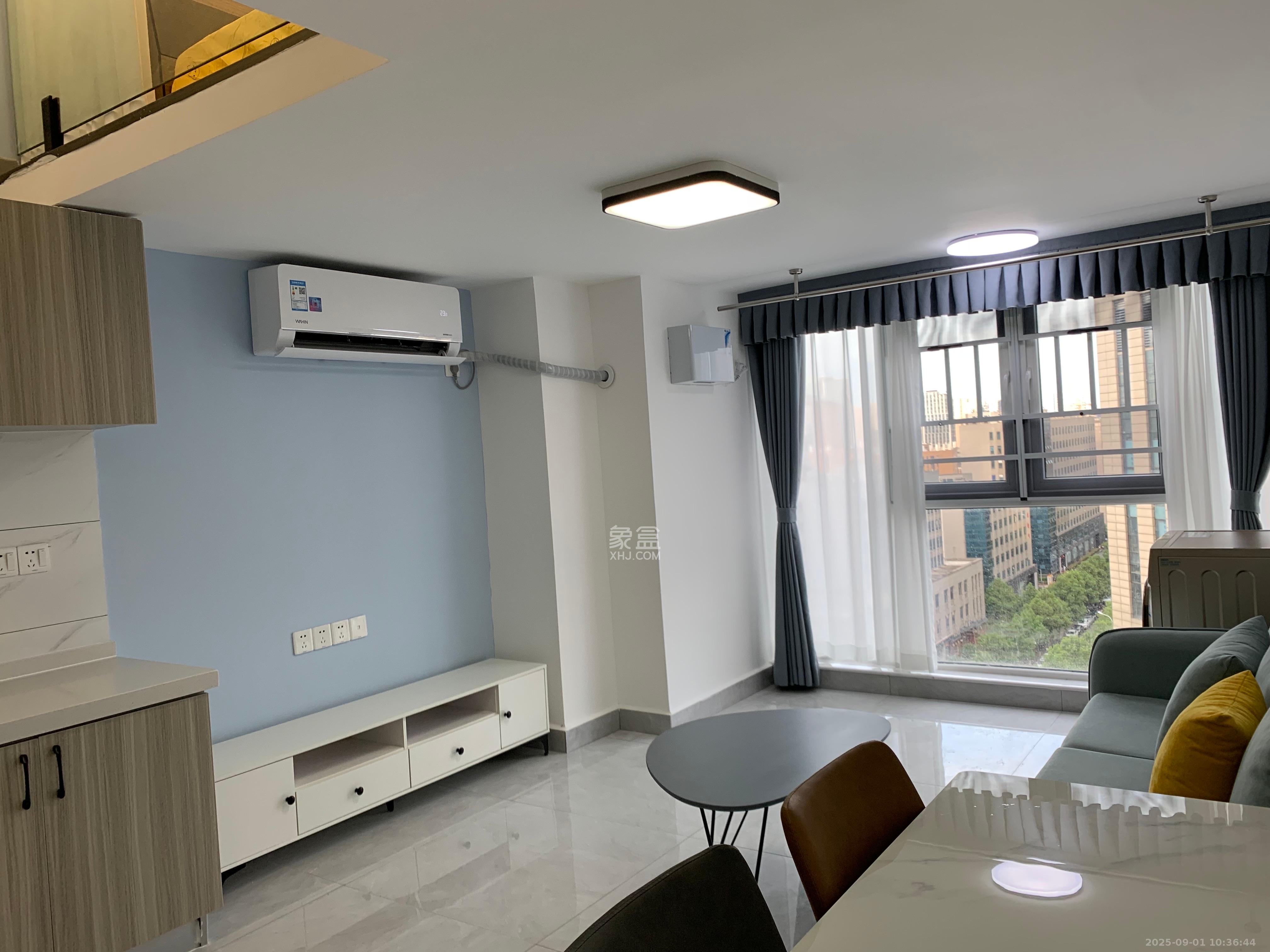 金地中交麓谷香颂(金地中交雅苑)  1室1厅1卫    2200.0元/月室内图