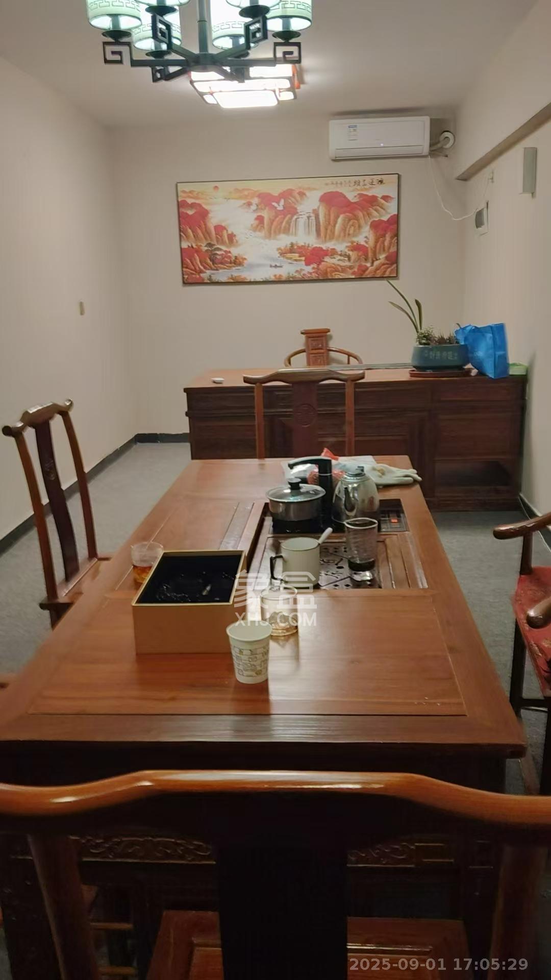 东方芙蓉  1室1厅1卫   2800.00元/月室内图