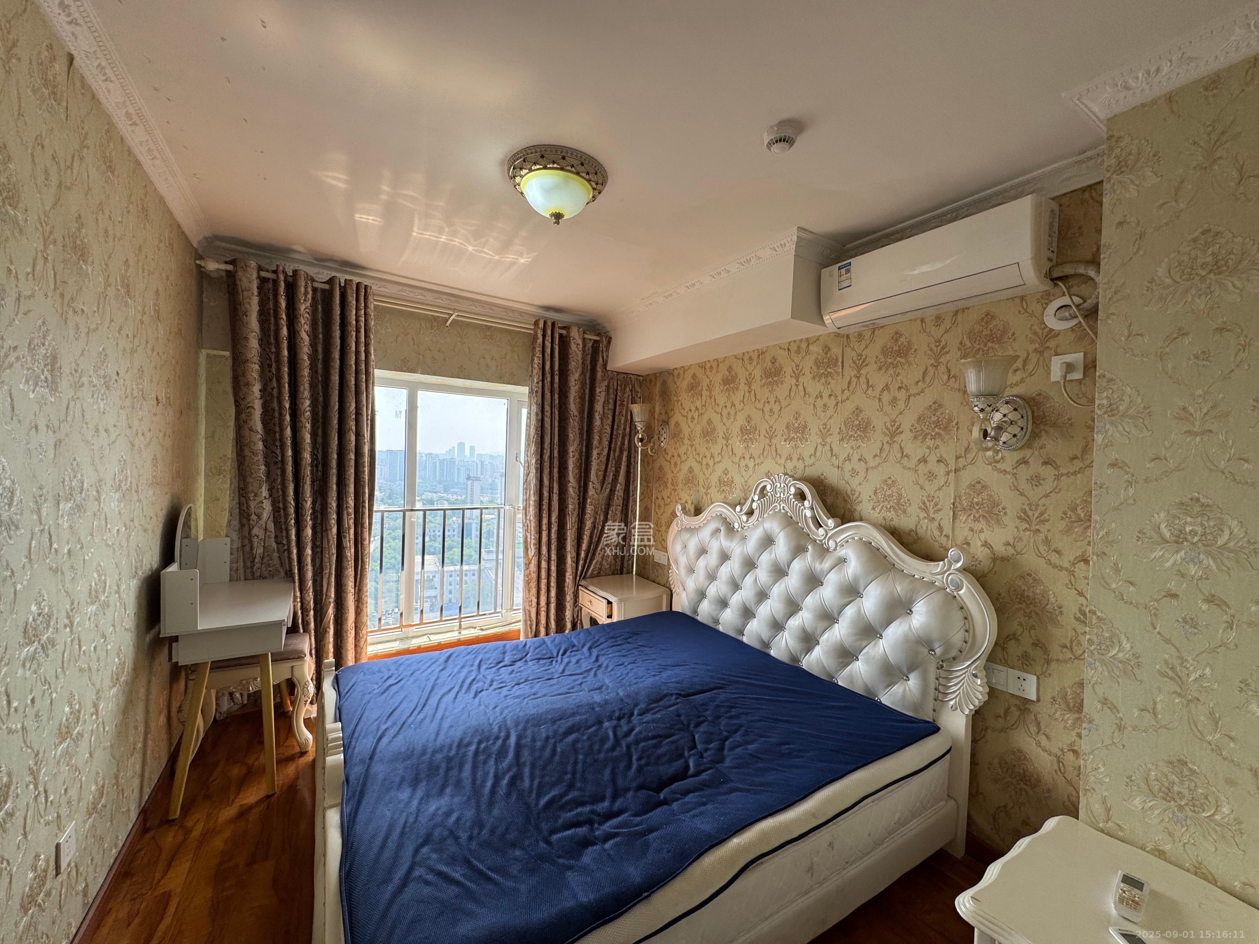 鸥波港湾  2室2厅1卫    2100.0元/月室内图