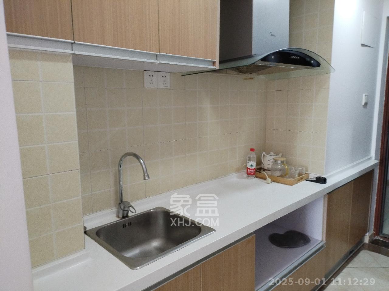 米兰春天 1室1厅1卫 1200.0元/月 米兰春天 1室1厅1卫 1200.0元/月室内图