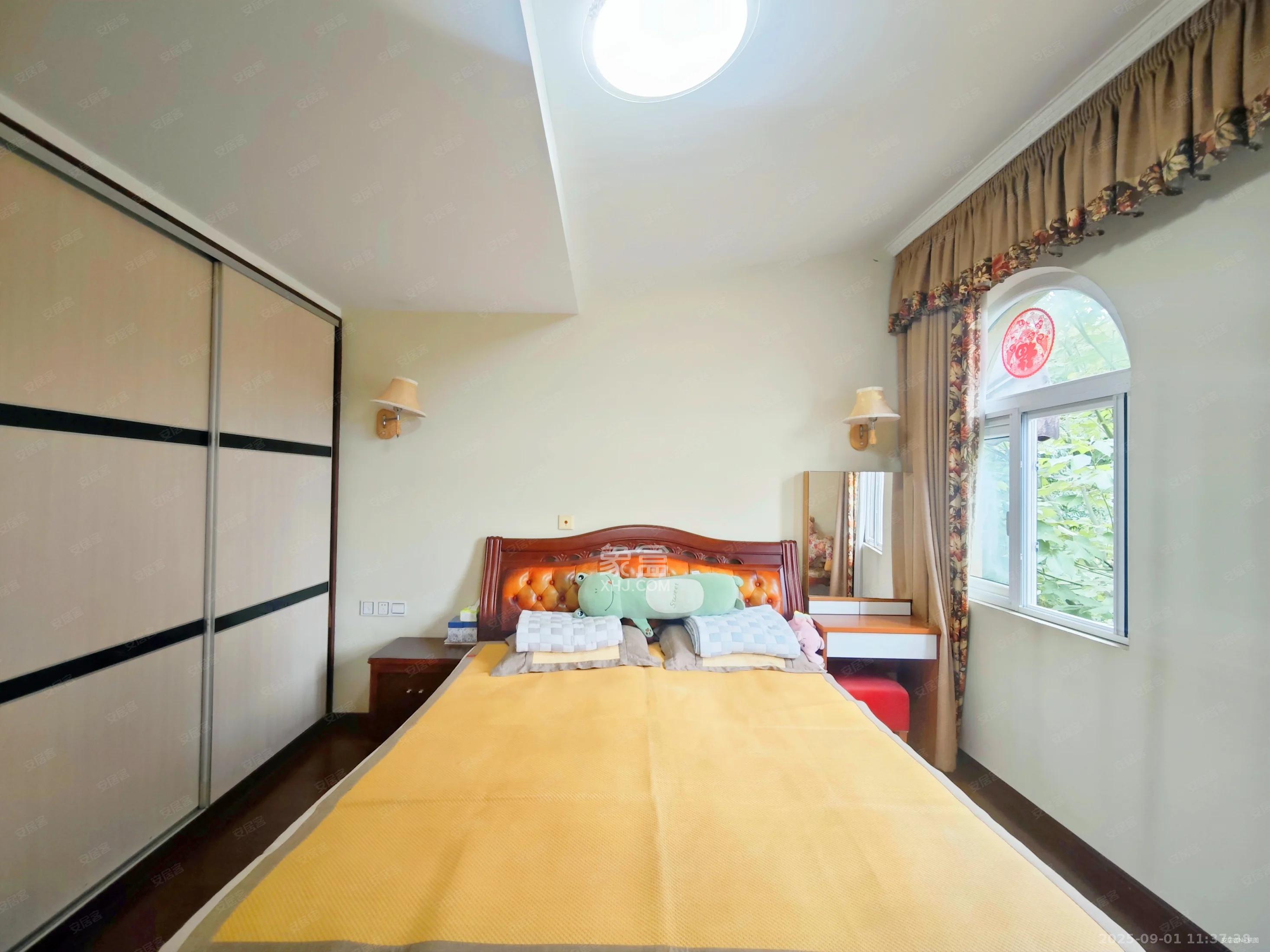 郡原居里  3室2厅2卫    1800.0元/月 郡原居里  3室2厅2卫    1800.0元/月室内图