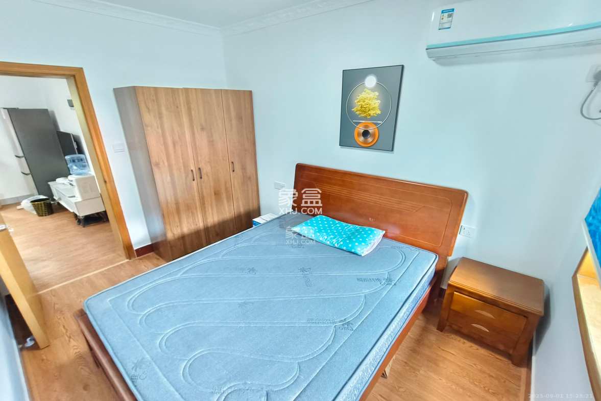 蒋家垅社区  2室1厅1卫    1800.0元/月 蒋家垅社区  2室1厅1卫    1800.0元/月室内图