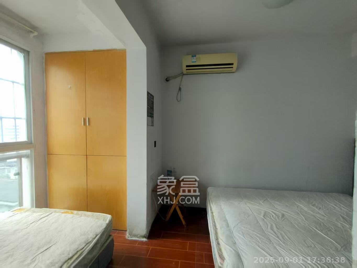 银轩铭誉(四海怡家) 2室2厅1卫 3000.0元/月 银轩铭誉(四海怡家) 2室2厅1卫 3000.0元/月室内图