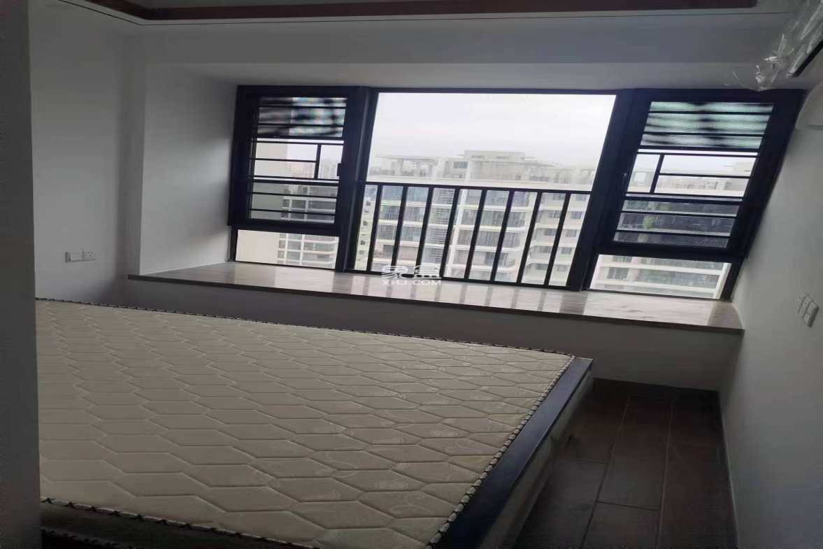 晨晖玺樾  2室1厅1卫    1800.0元/月 晨晖玺樾  2室1厅1卫    1800.0元/月室内图