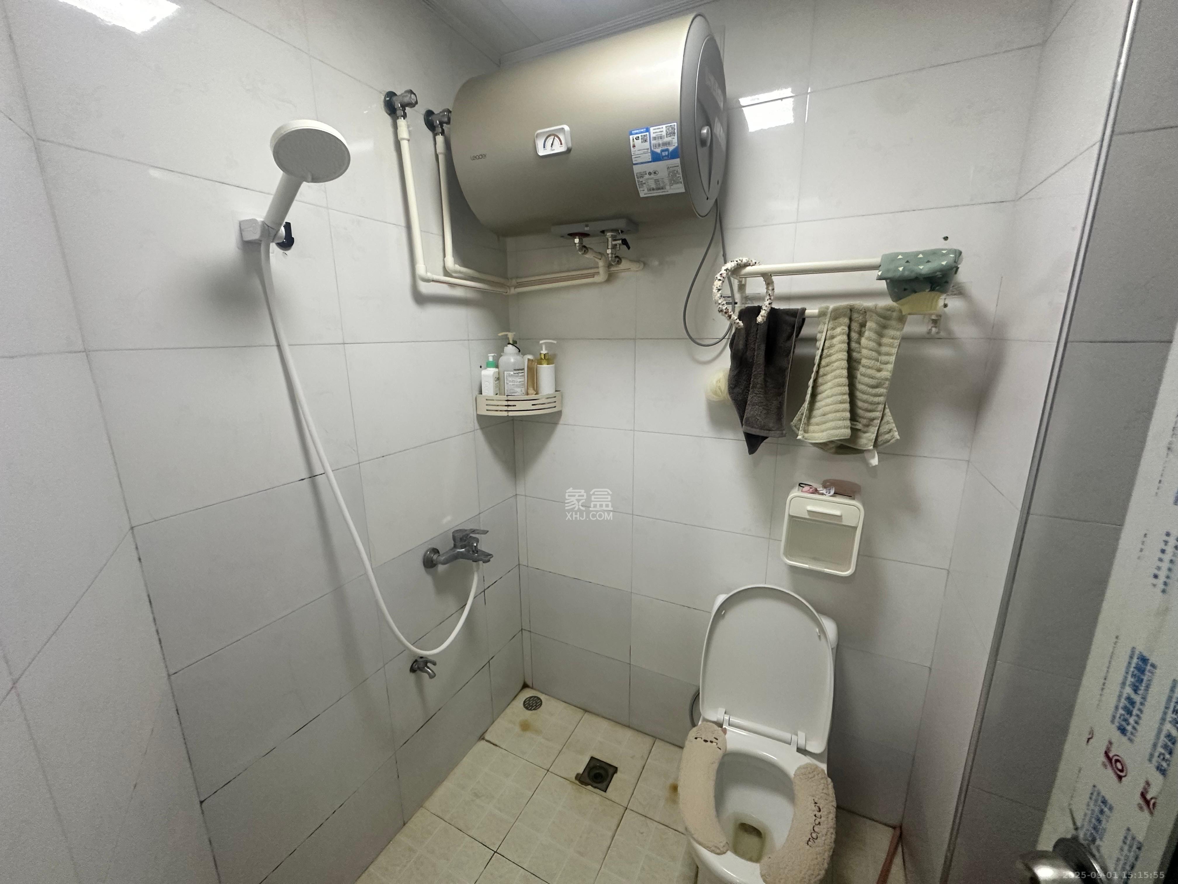 长房时代城 1室1厅1卫 1400.0元/月 长房时代城 1室1厅1卫 1400.0元/月室内图