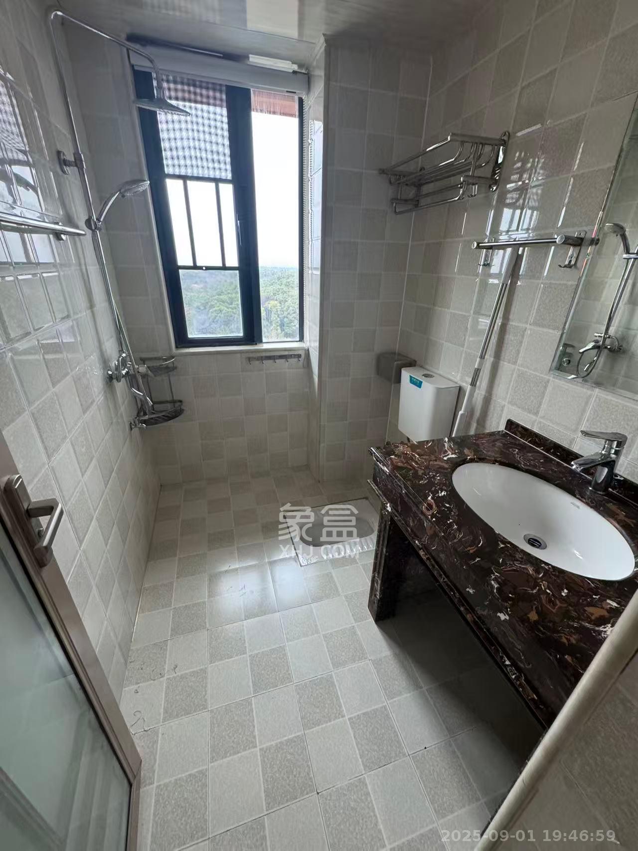 天悦和苑一期 2室2厅1卫 1500.0元/月 天悦和苑一期 2室2厅1卫 1500.0元/月室内图