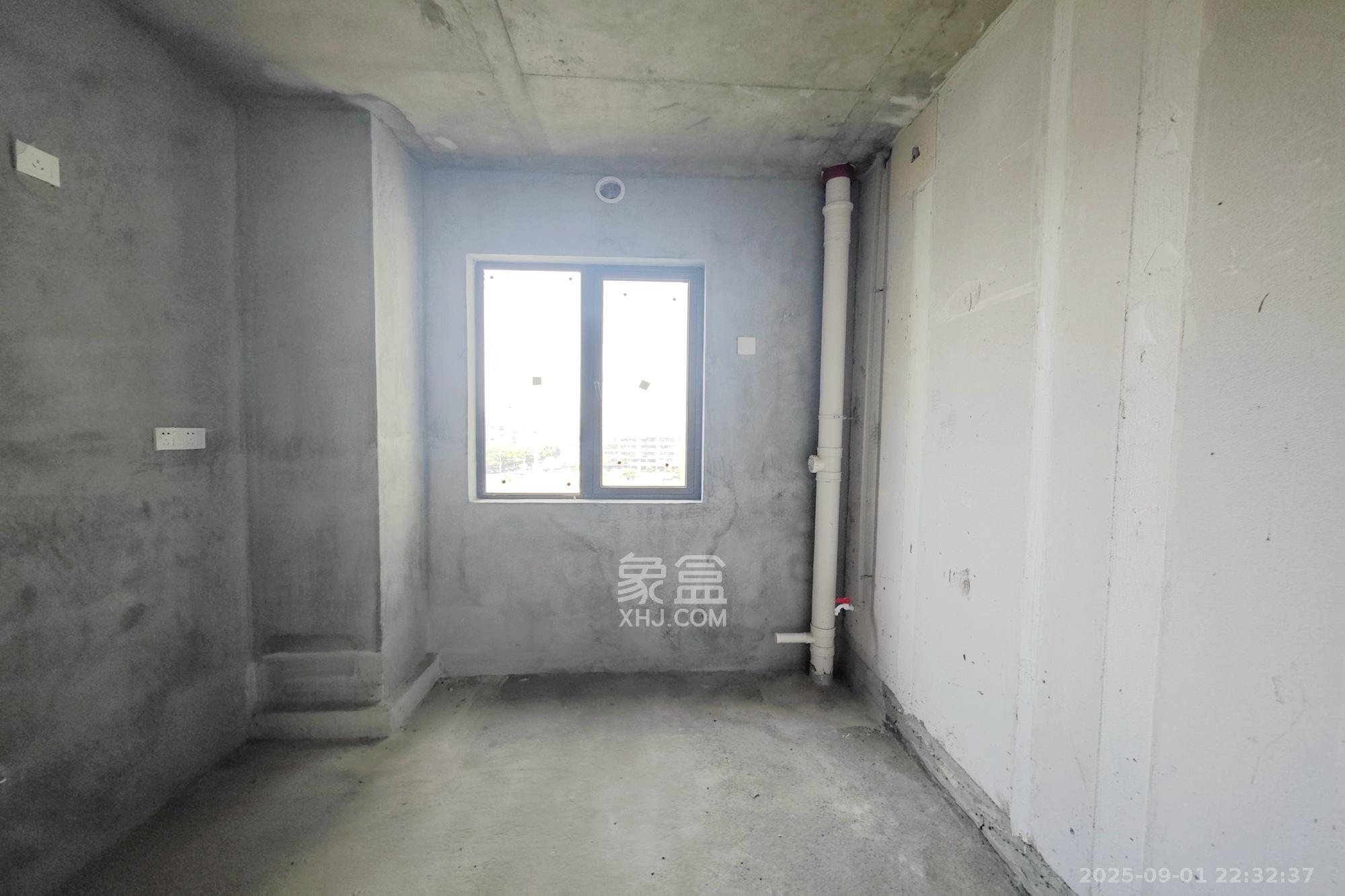 旭辉国悦府  4室2厅2卫    149.8万厨房