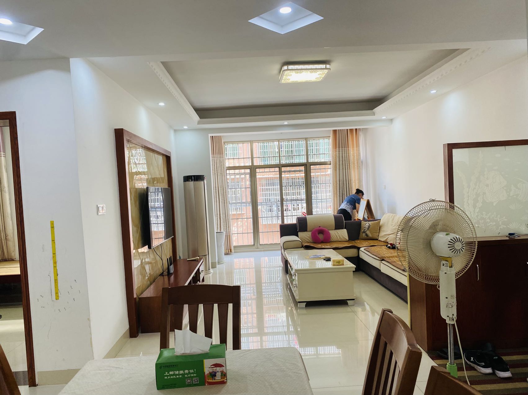 幸福里  3室2厅2卫    62.8万室内图