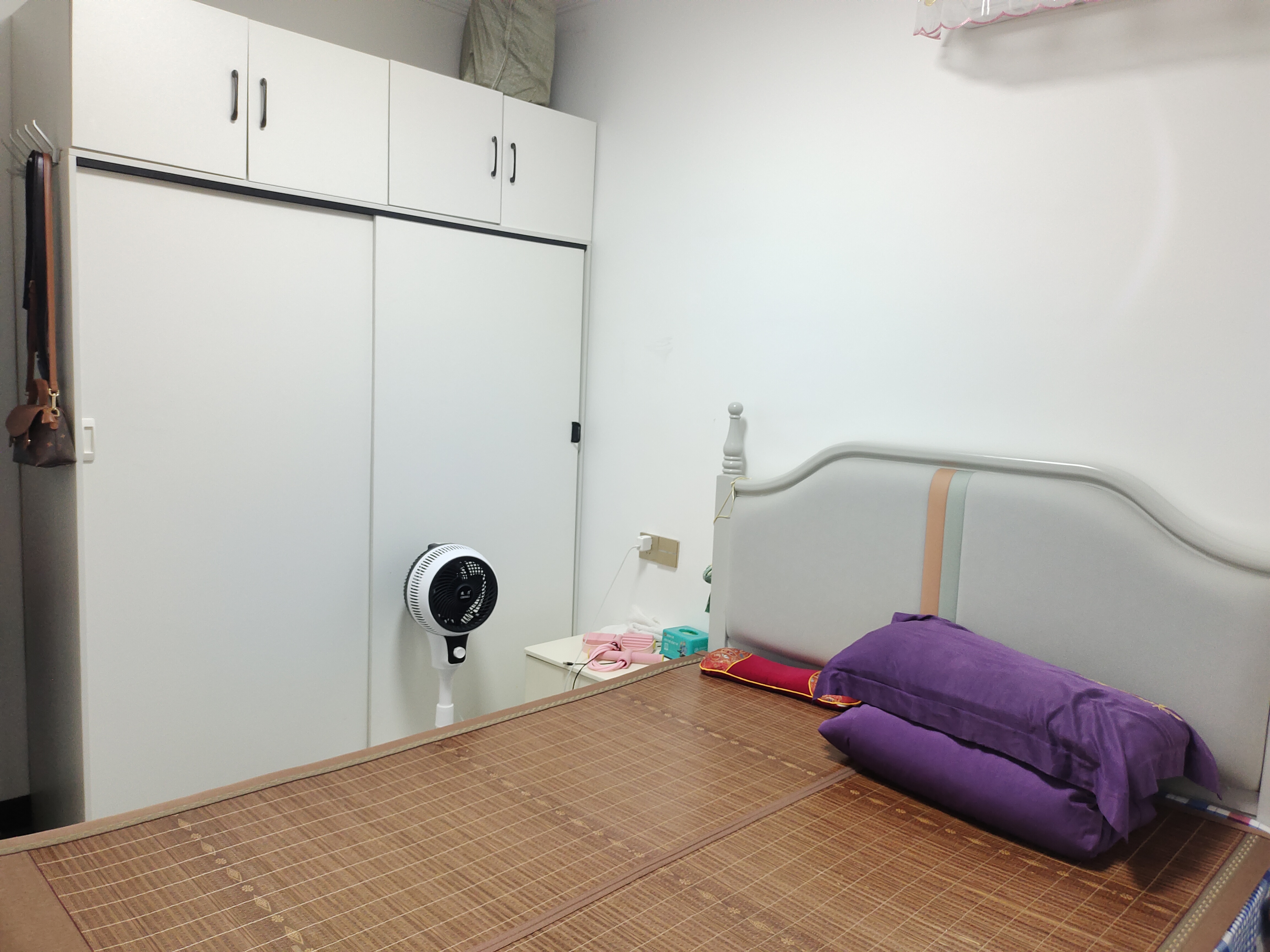 大汉吉星汇  2室1厅1卫    45.8万 大汉吉星汇  2室1厅1卫    45.8万卧室