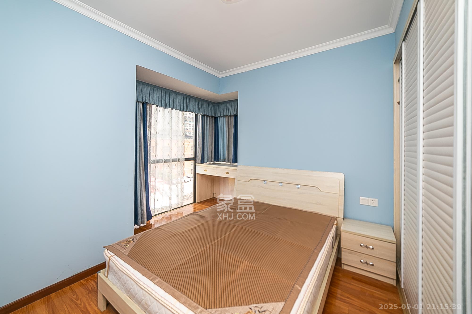 慢步江湾 4室2厅2卫 118.0万 慢步江湾 4室2厅2卫 118.0万卧室