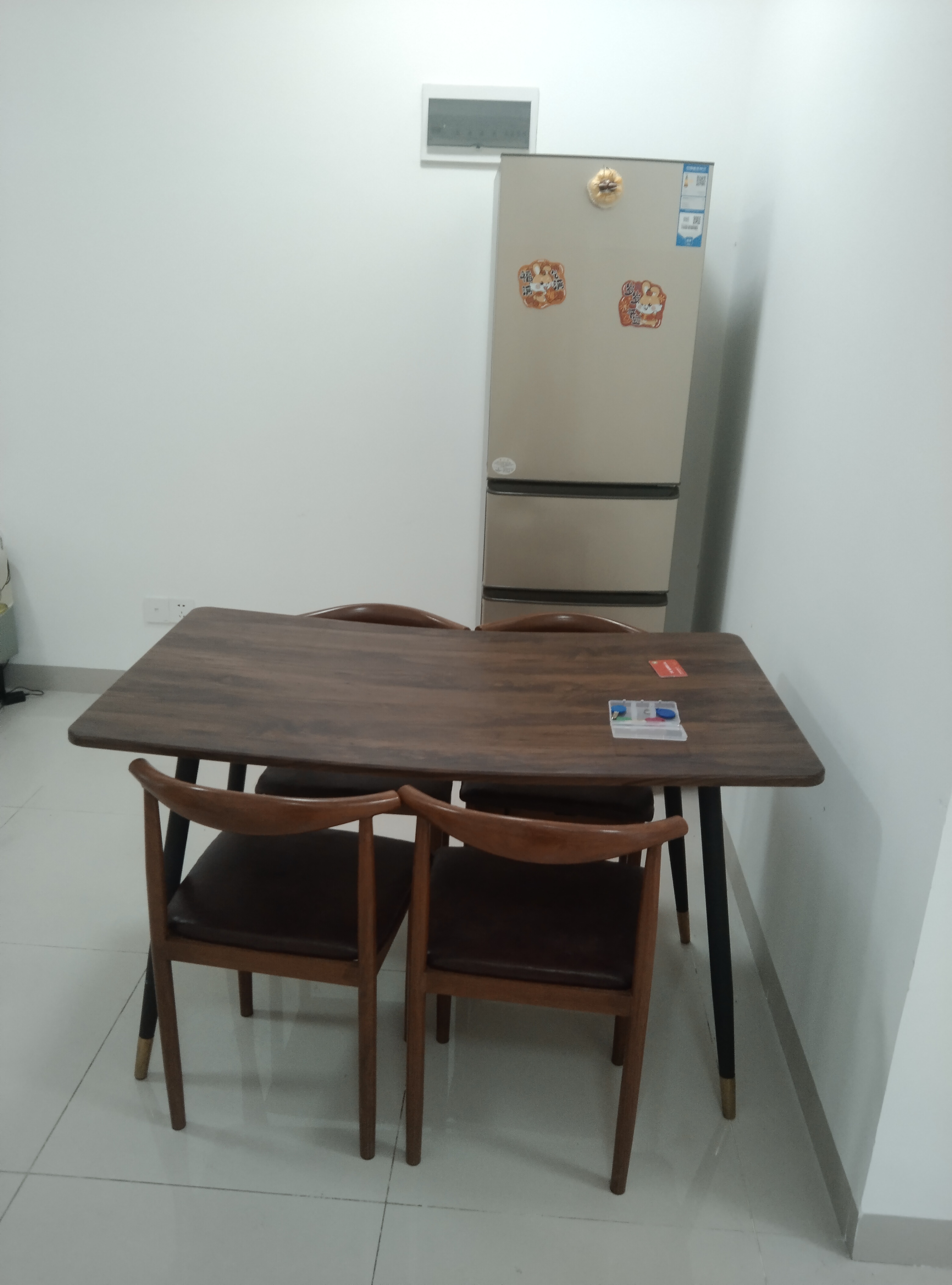 龙岐雅苑  2室1厅1卫    2500.0元/月 龙岐雅苑  2室1厅1卫    2500.0元/月室内图