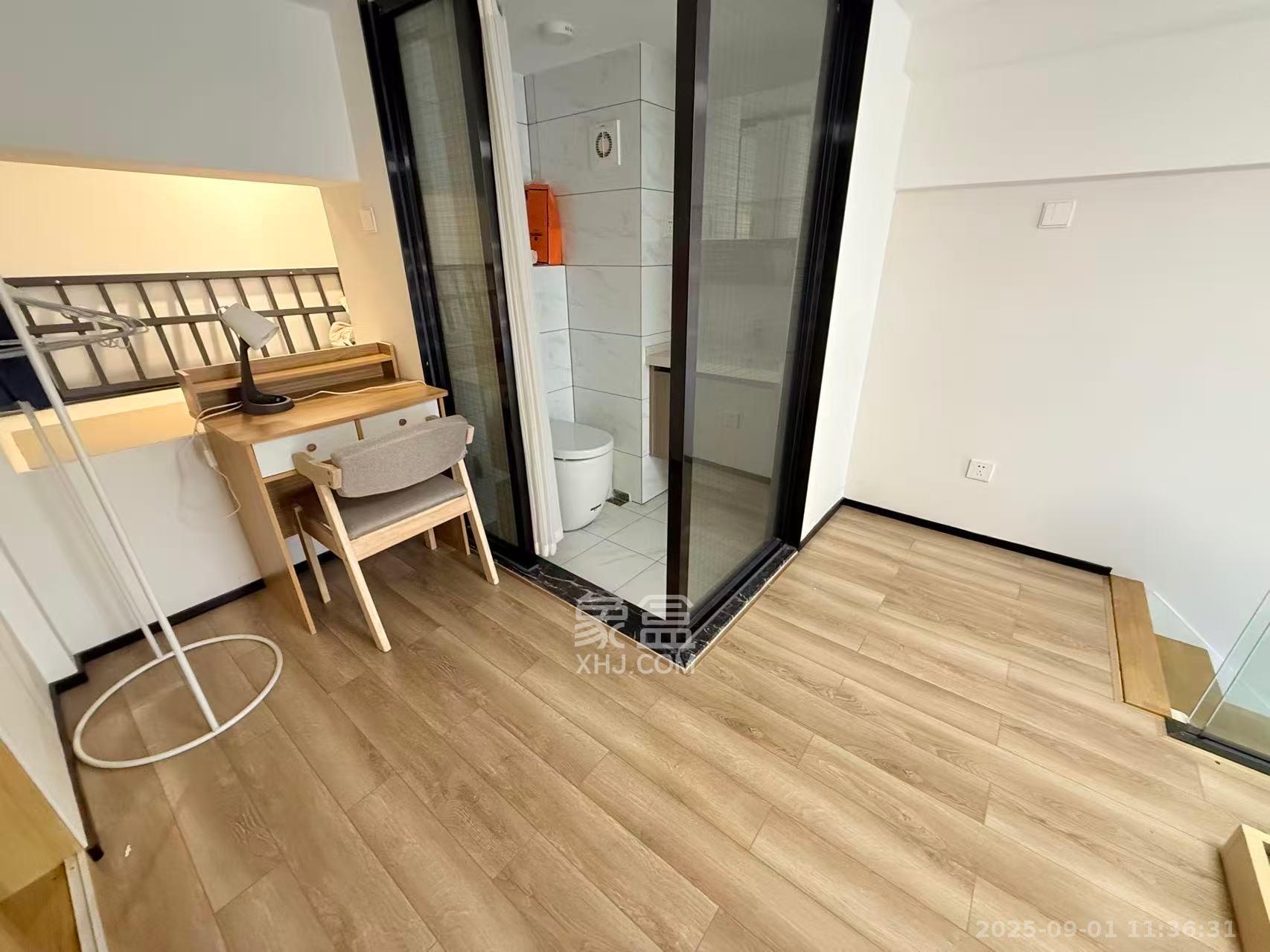 藏珑湖上公馆  1室0厅0卫    2500.0元/月室内图