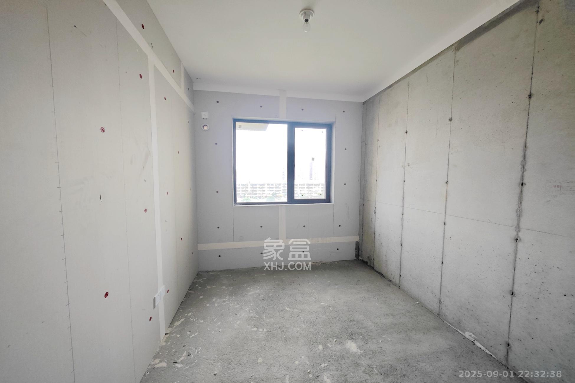 旭辉国悦府  4室2厅2卫    149.8万 旭辉国悦府  4室2厅2卫    149.8万卧室