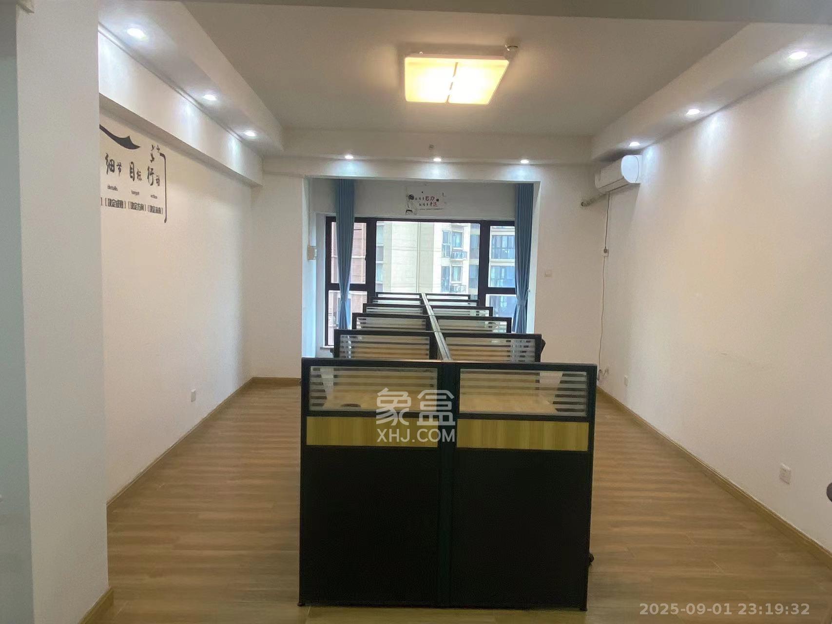 高升时代广场(冠铭商务中心) 1室1厅1卫 3000.0元/月 高升时代广场(冠铭商务中心) 1室1厅1卫 3000.0元/月室内图