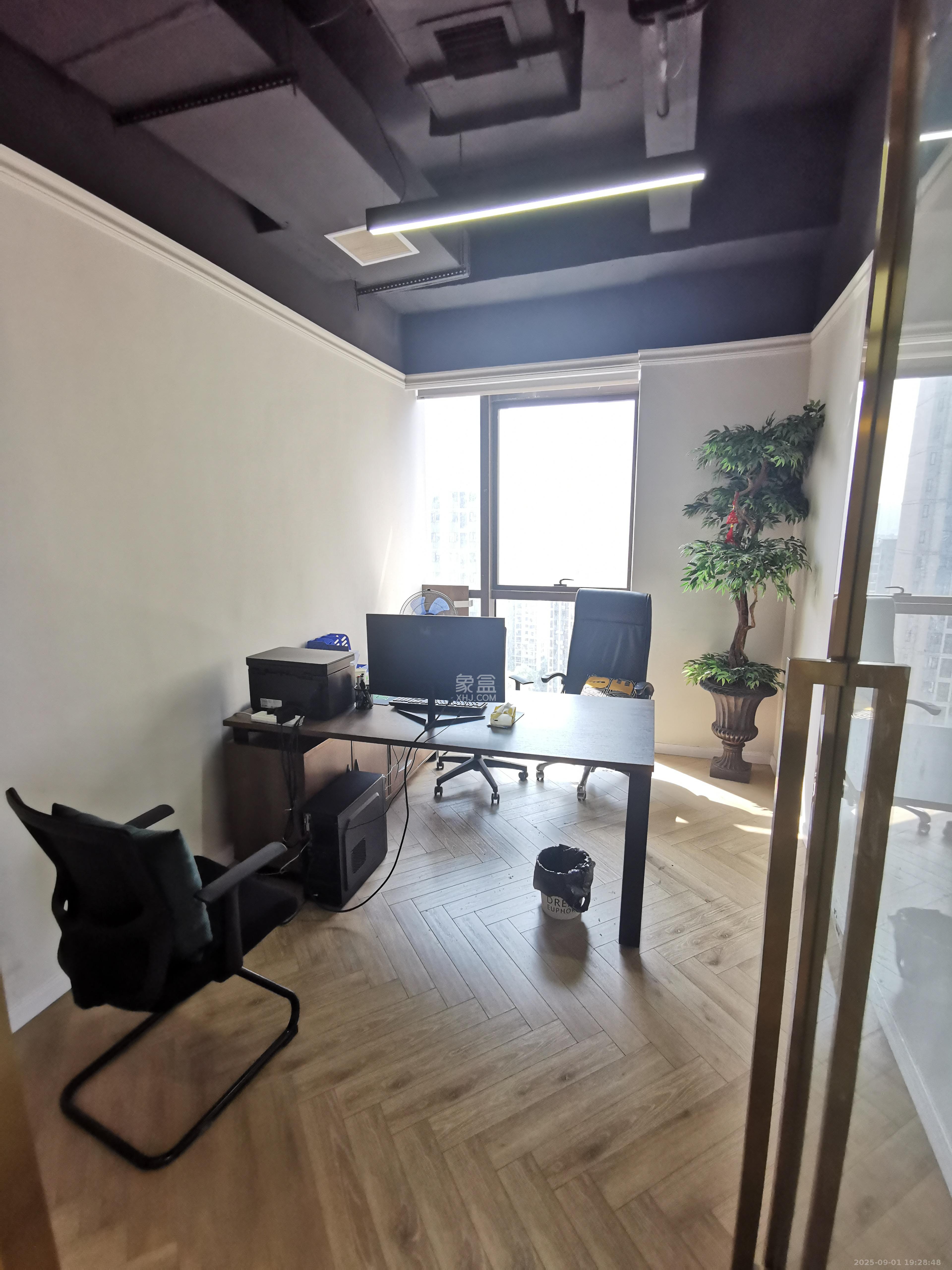 五江天街北区   318.0㎡     17000.00元/月室内图